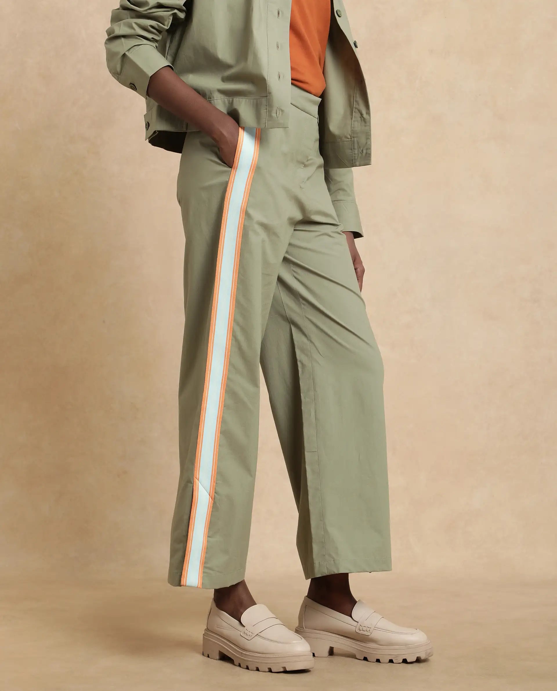 Rareism Women's Nocam B Dusky Green Cotton Plain Ankle Length Wide Trouser