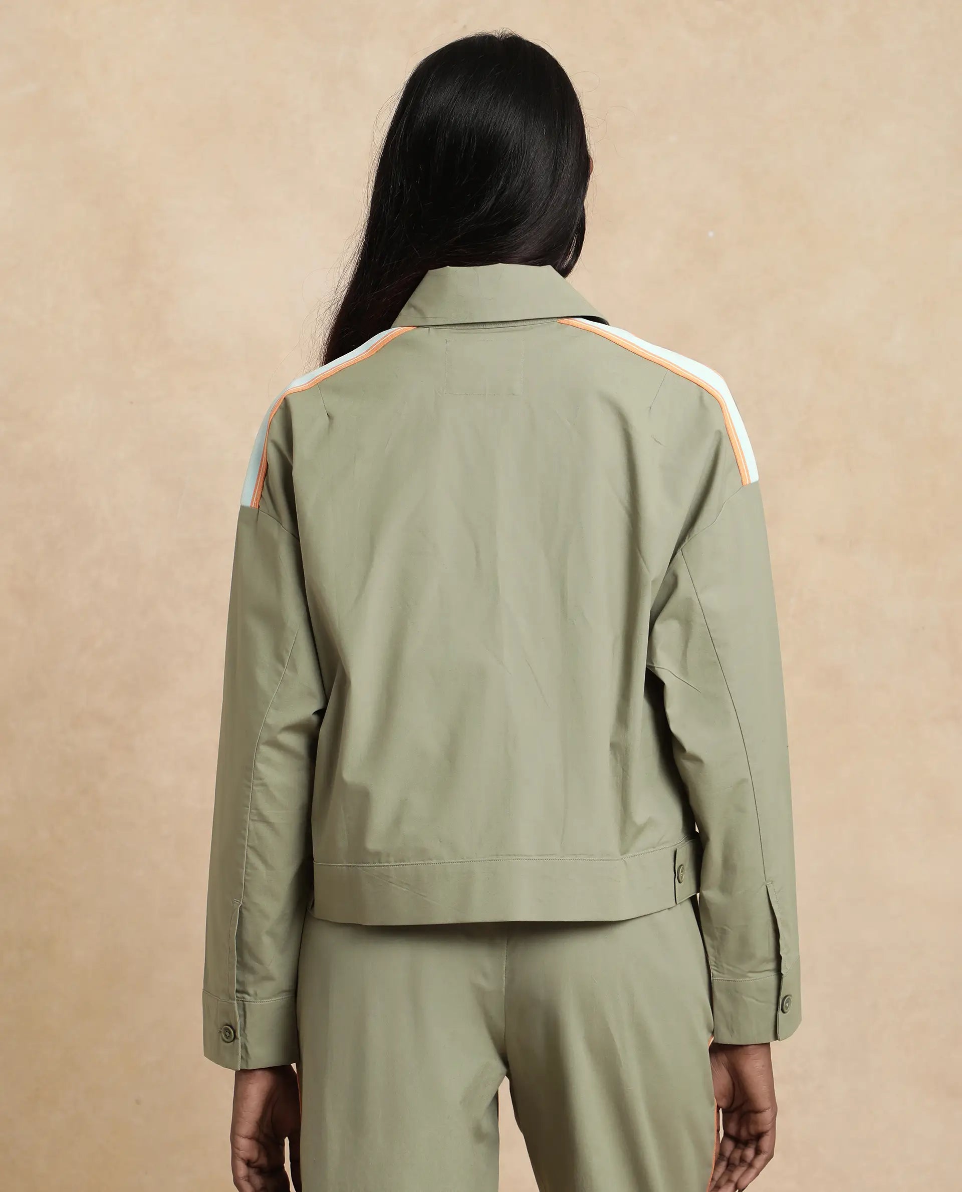 Rareism Women's Nocam S Dusky Green Cotton Spread Collar Plain Cuffed Sleeve Relaxed Fit Shirt