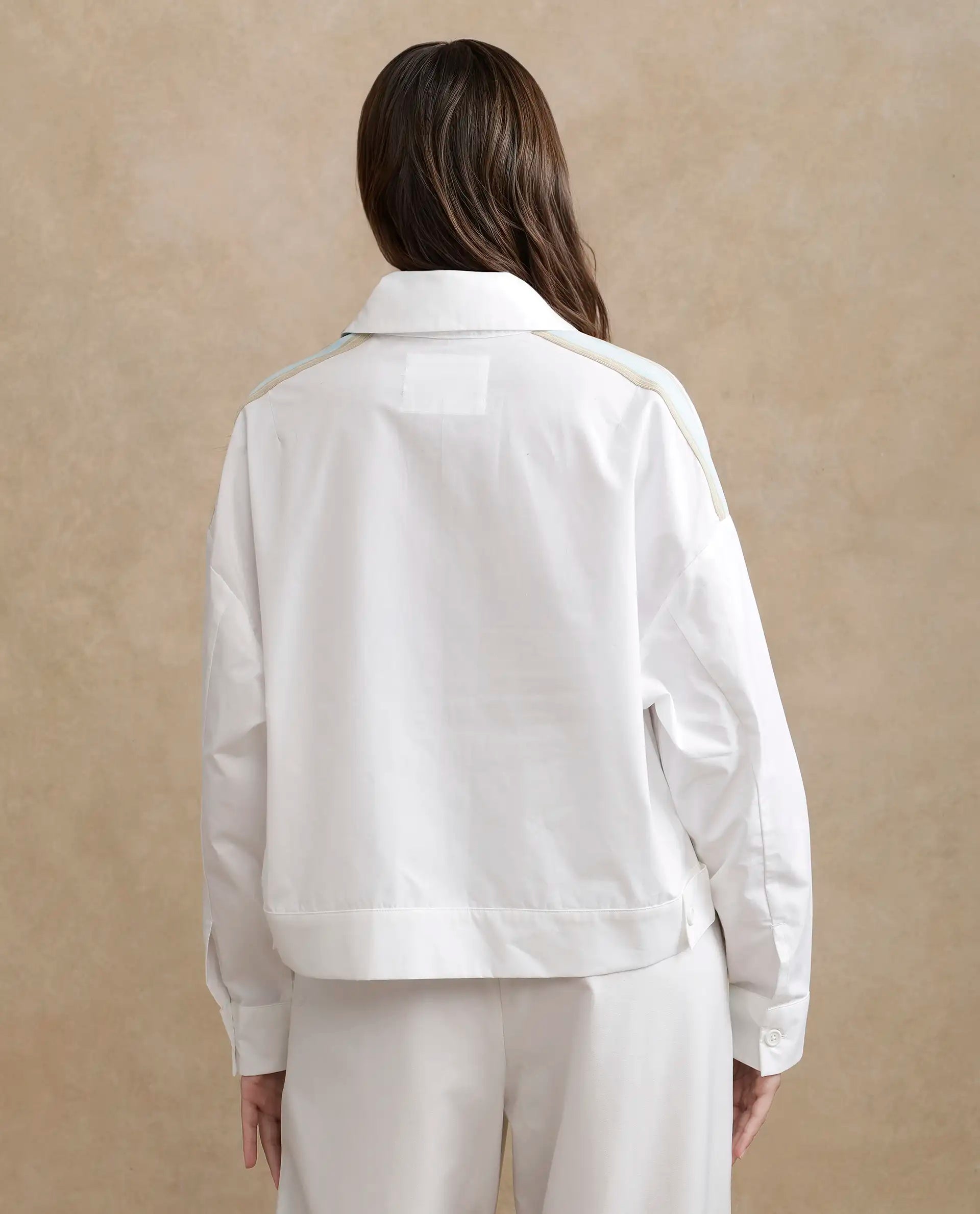 Rareism Women's Nocam S Off White Cotton Spread Collar Plain Cuffed Sleeve Relaxed Fit Shirt