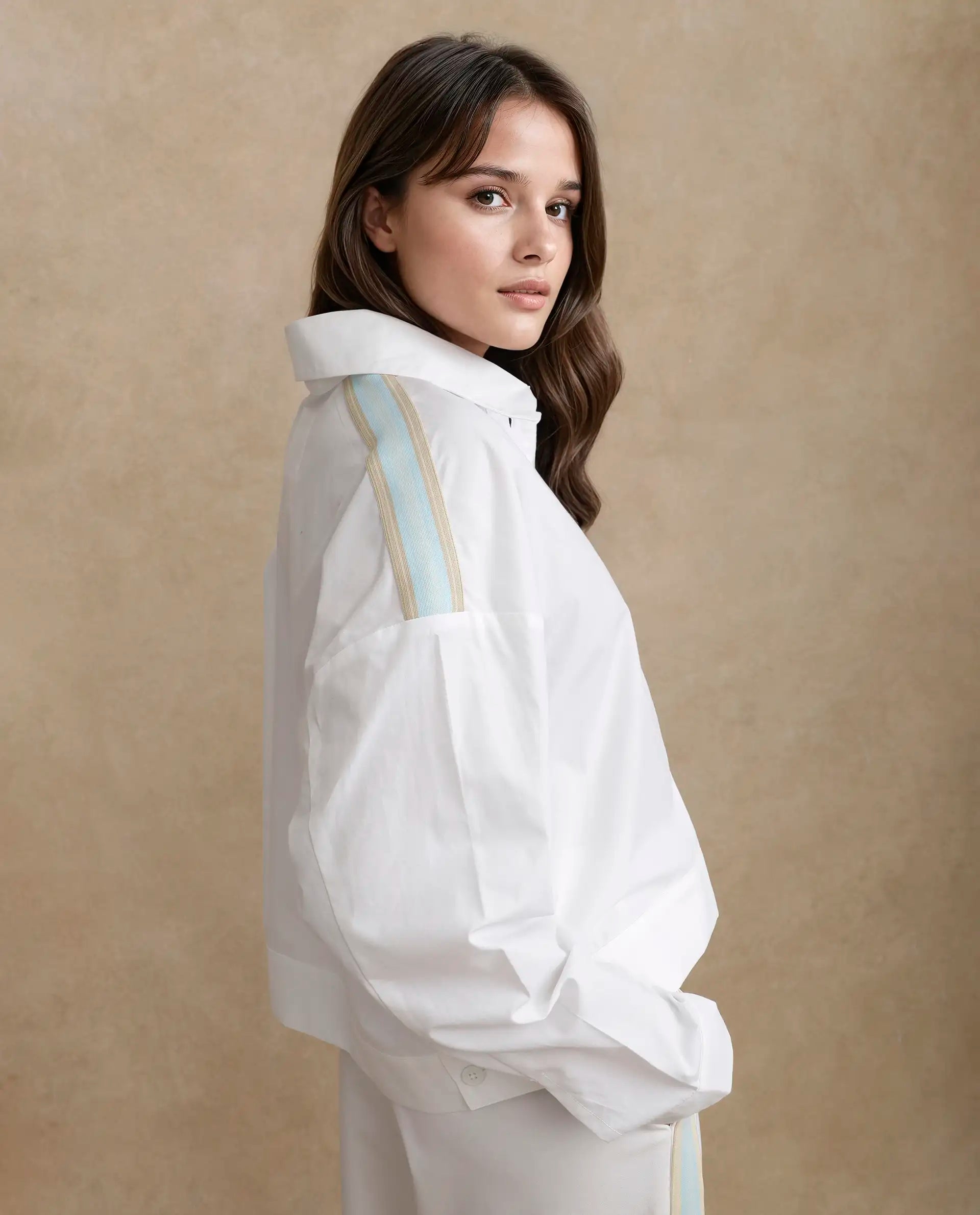 Rareism Women's Nocam S Off White Cotton Spread Collar Plain Cuffed Sleeve Relaxed Fit Shirt