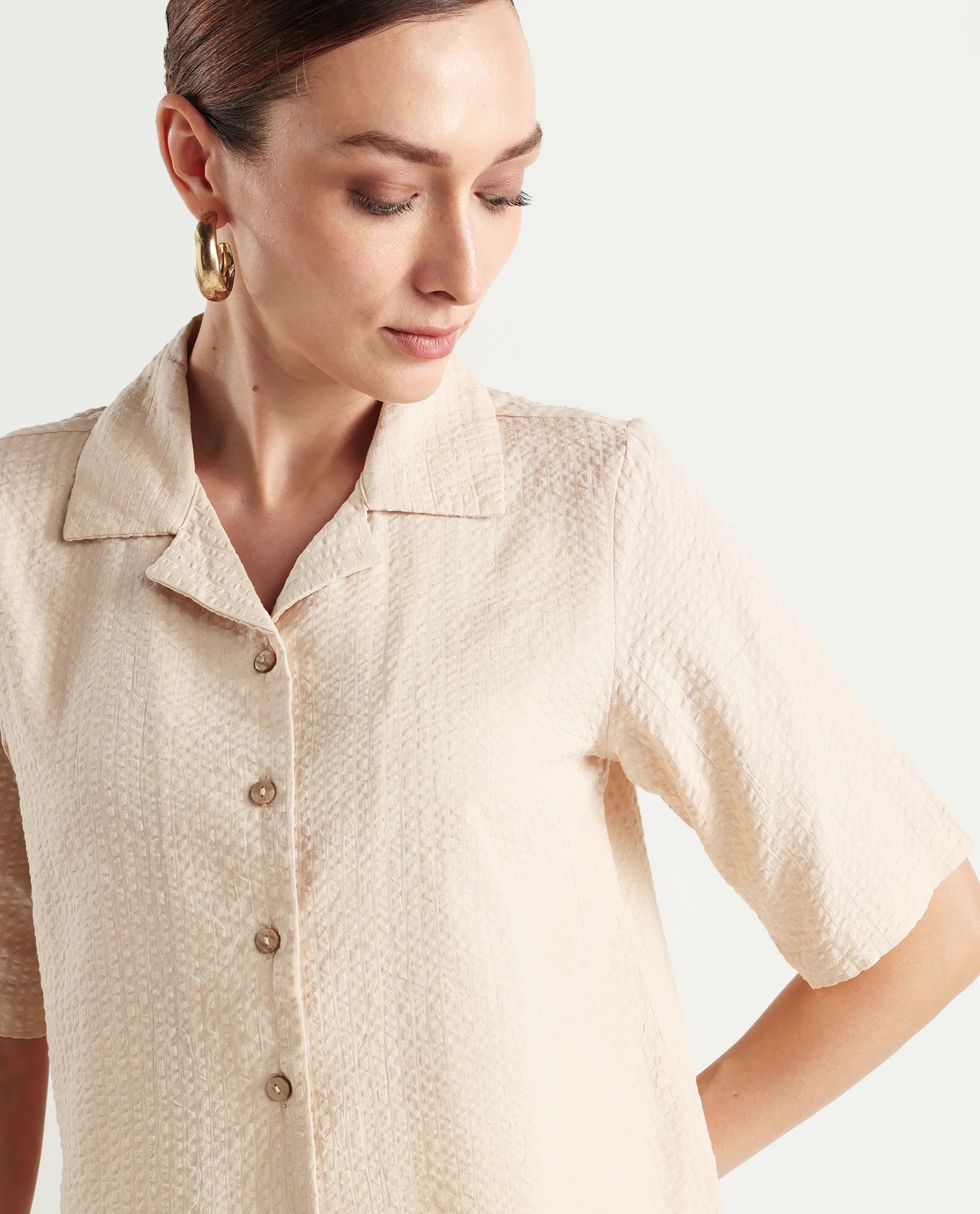 Rareism Women's Nomiki Beige Cotton Spread Collar Plain Extended Sleeves Regular Fit Top