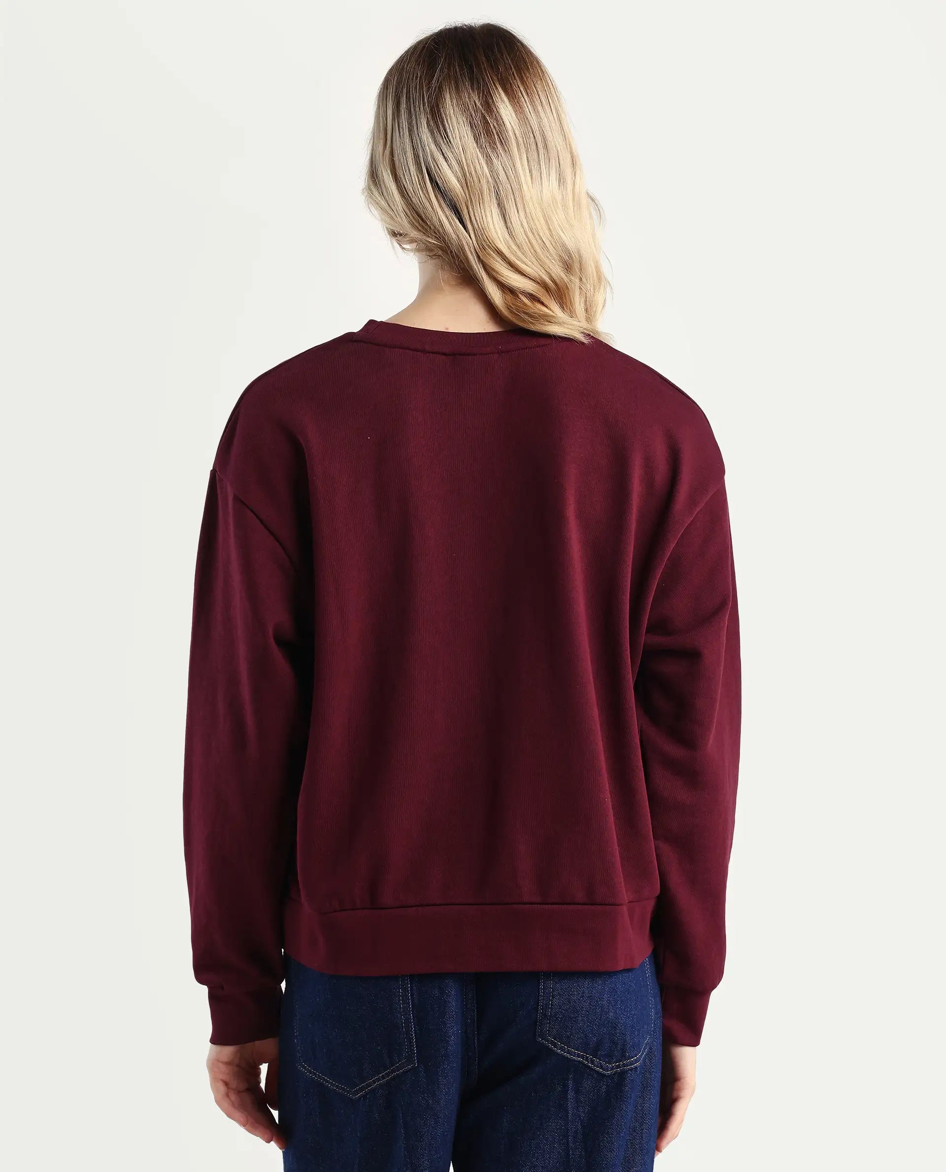 Rareism Women's Nudge Dark Maroon Cotton Blend Crew Neck Graphic Print Relaxed Fit Sweatshirt