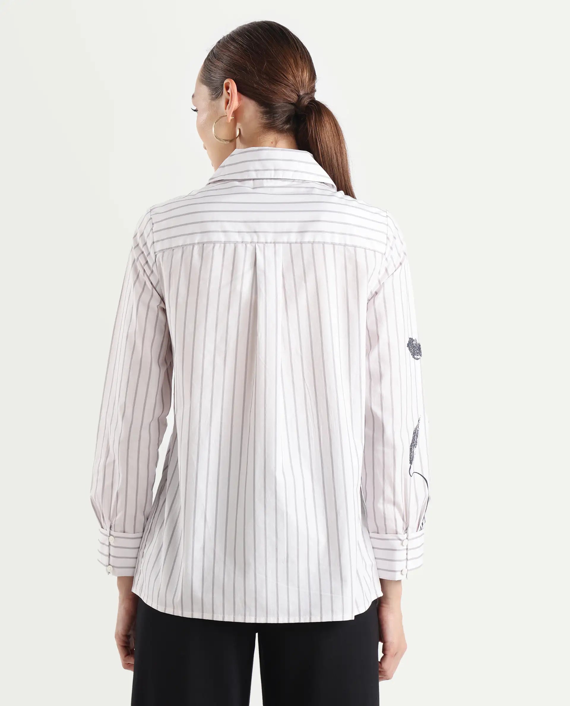 Rareism Women's Nzingat White Cotton Spread Collar Floral Print Cuffed Sleeve Regular Fit Shirt