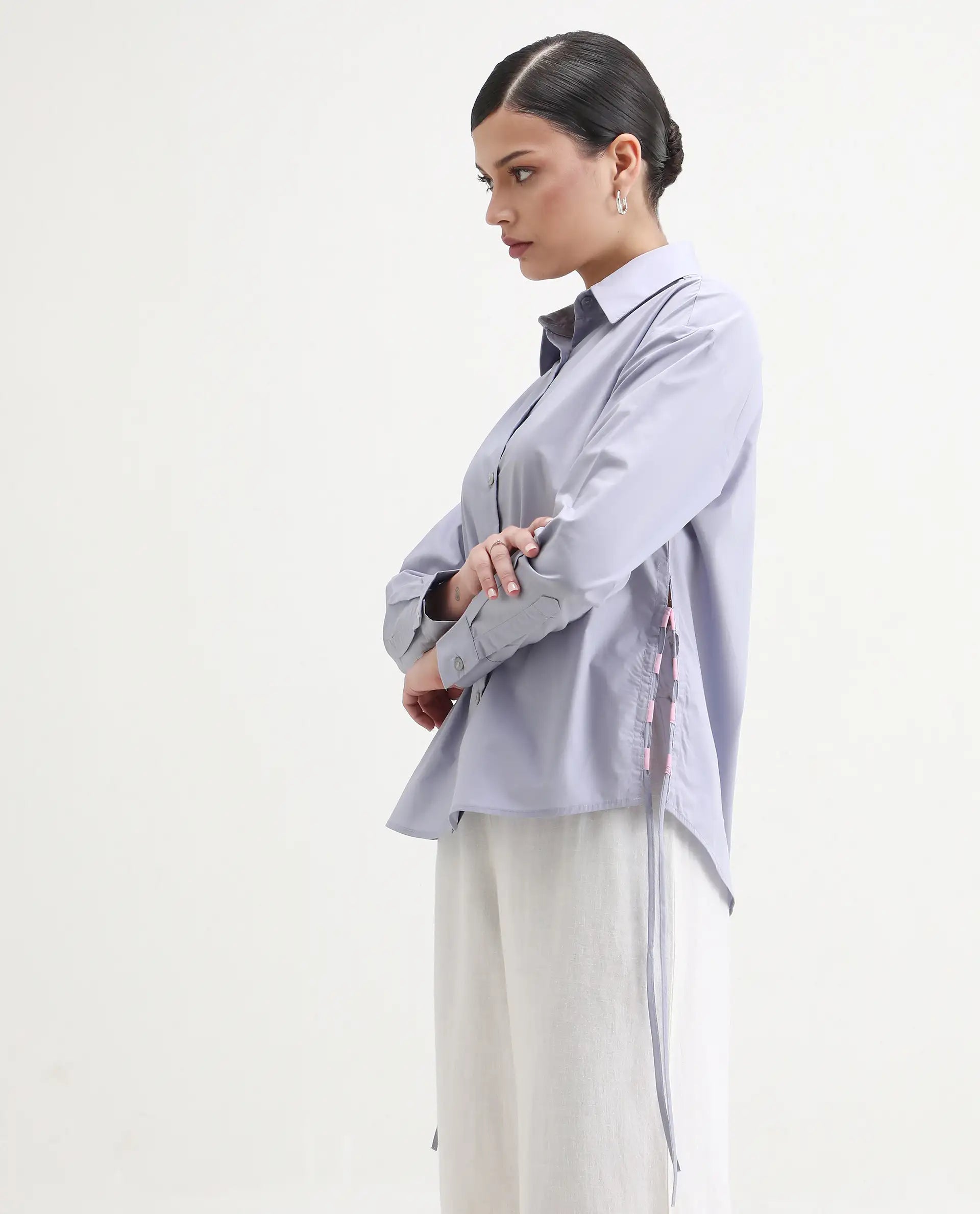 Rareism Women's Oisin Light Grey Cotton Spread Collar Plain Cuffed Sleeve Regular Fit Top