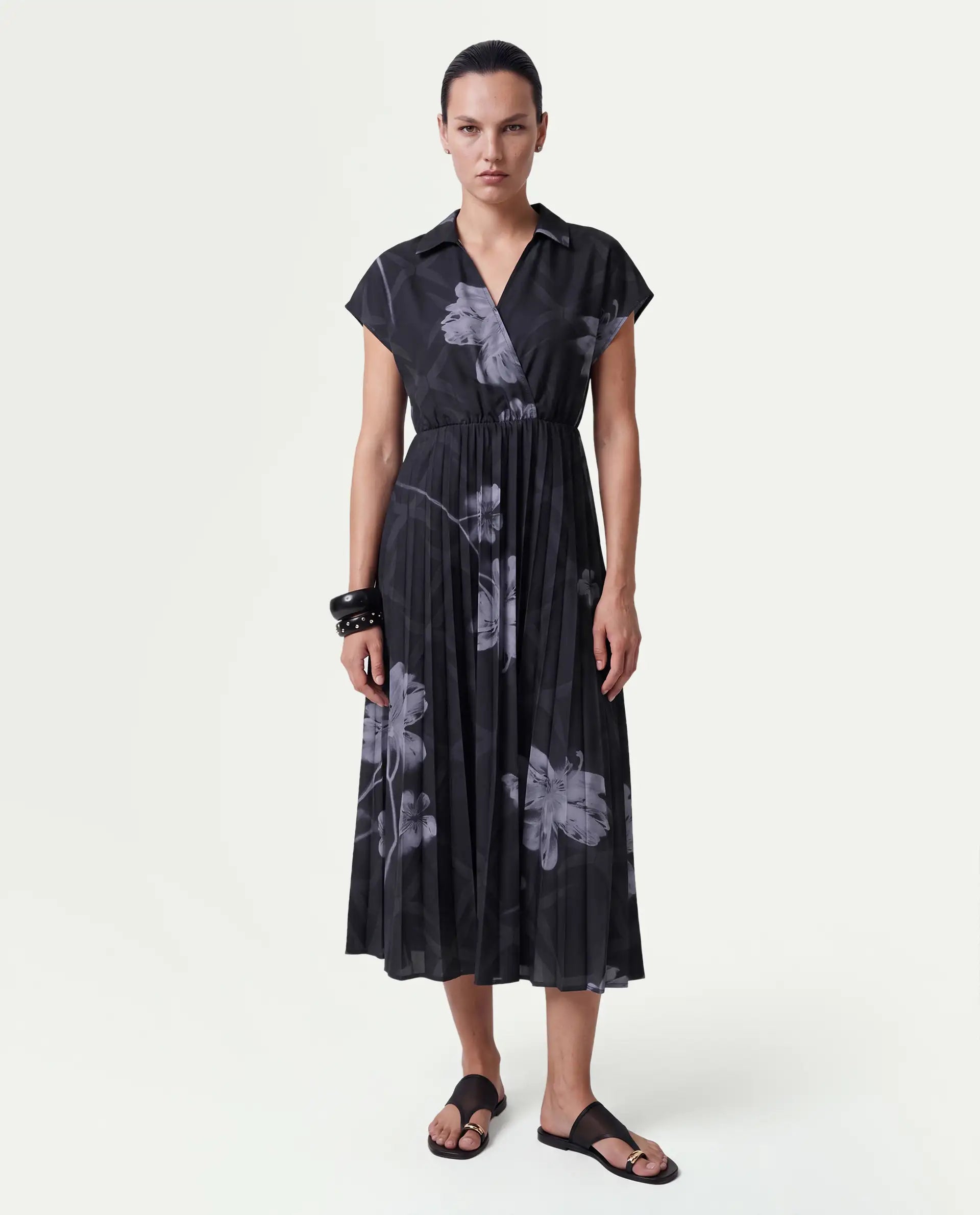 Rareism Women's Omago Black Polyester Pull-On Wrap Floral Print Dress