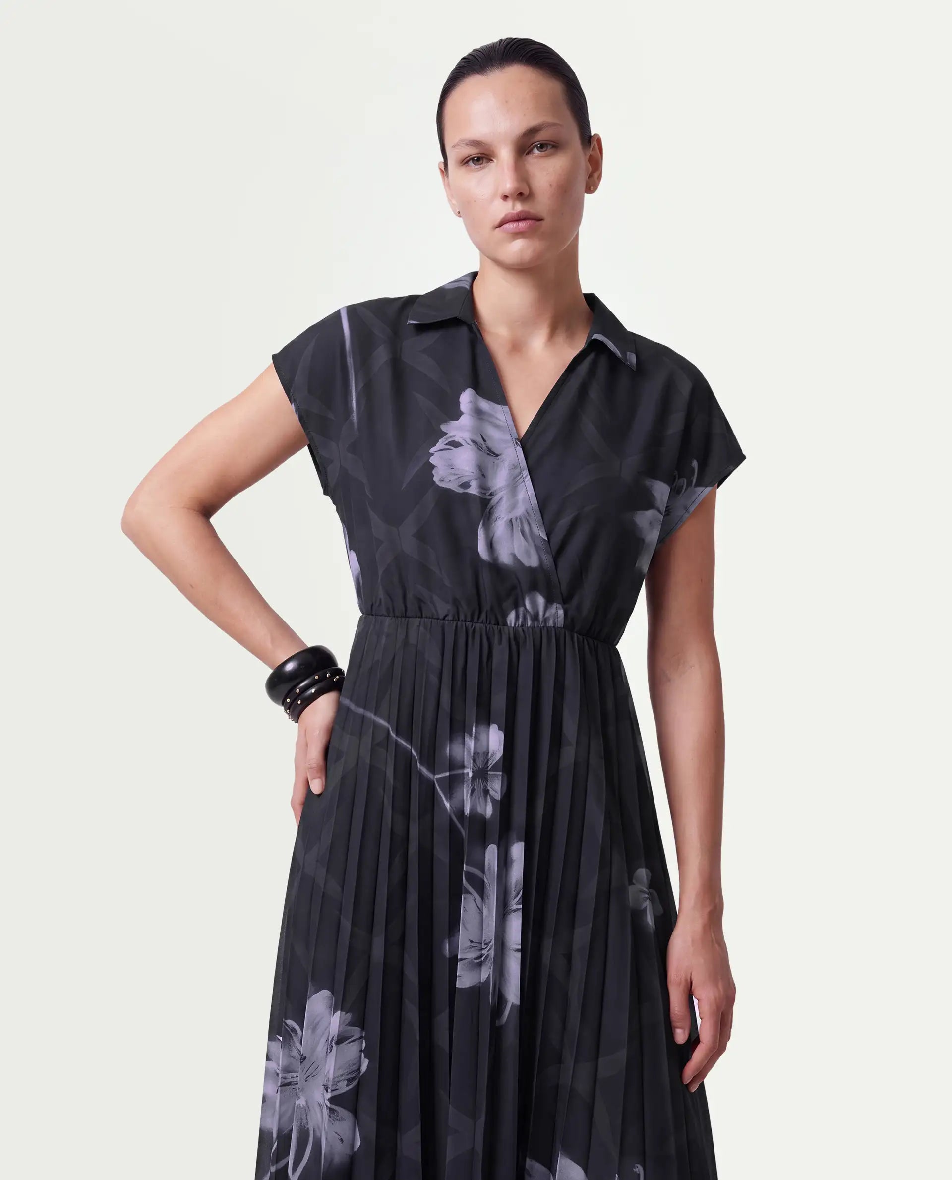 Rareism Women's Omago Black Polyester Pull-On Wrap Floral Print Dress