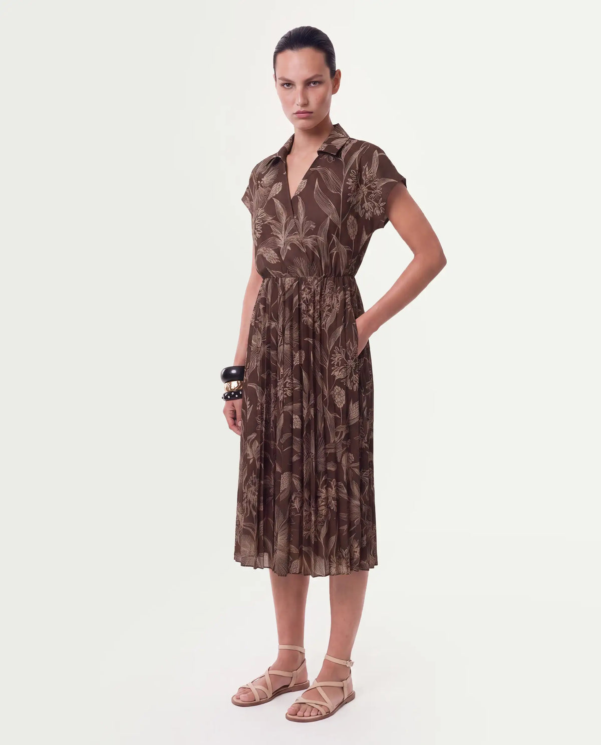 Rareism Women's Omag Dark Brown Polyester Pull-On Wrap Floral Print Dress