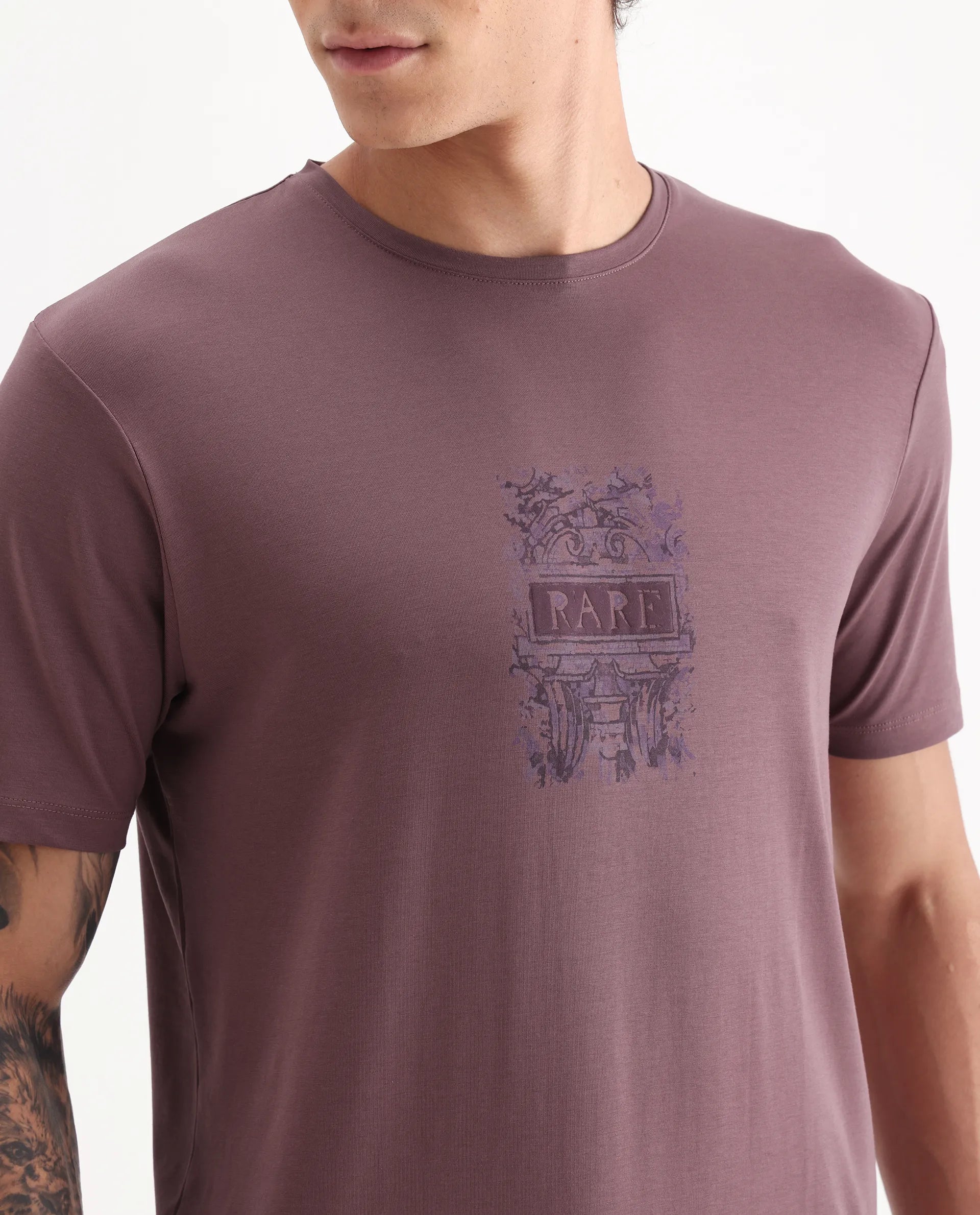 Rare Rabbit Men's Onic Dusky Pink Cotton Blend Graphic Print Regular Fit Half Sleeve Crew Neck T-Shirt