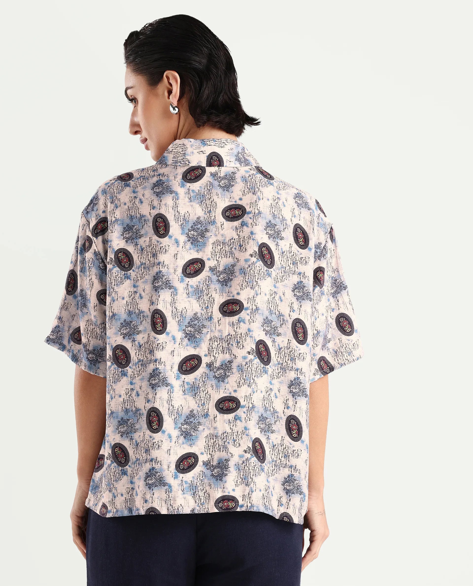 Rareism Women's Orchard Off White Viscose Blend Spread Collar Abstract Print Boxy Fit Top