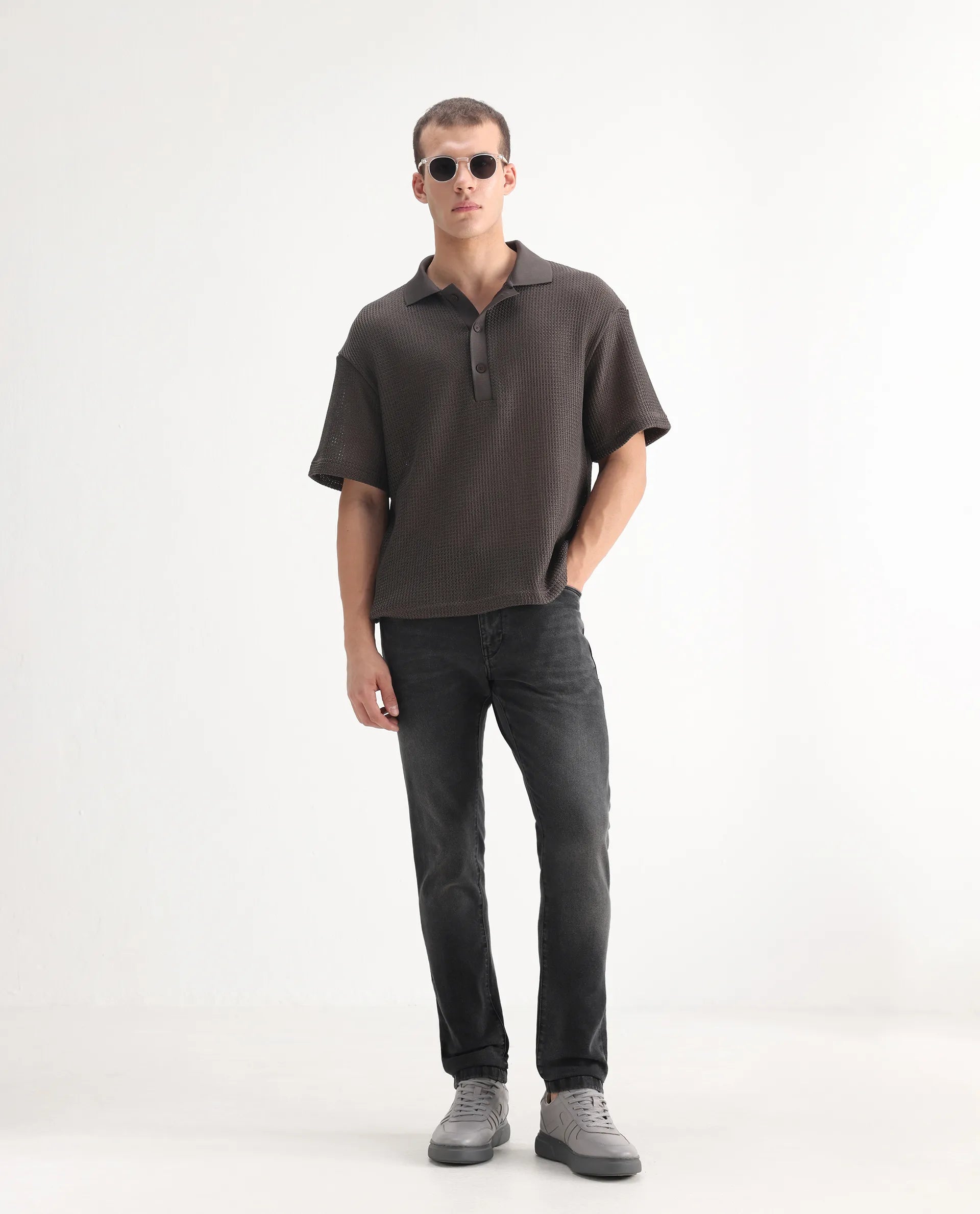 Rare Rabbit Men's Oris Black Cotton Blend Plain Hawk Slim Fit Jeans