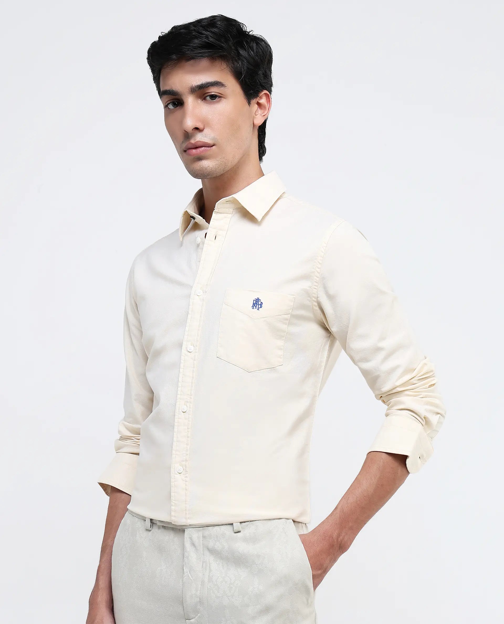 Rare Rabbit Men Oxo Pastel Yellow Full Sleeve Collared Neck Button Closure Regular Fit Plain Shirt