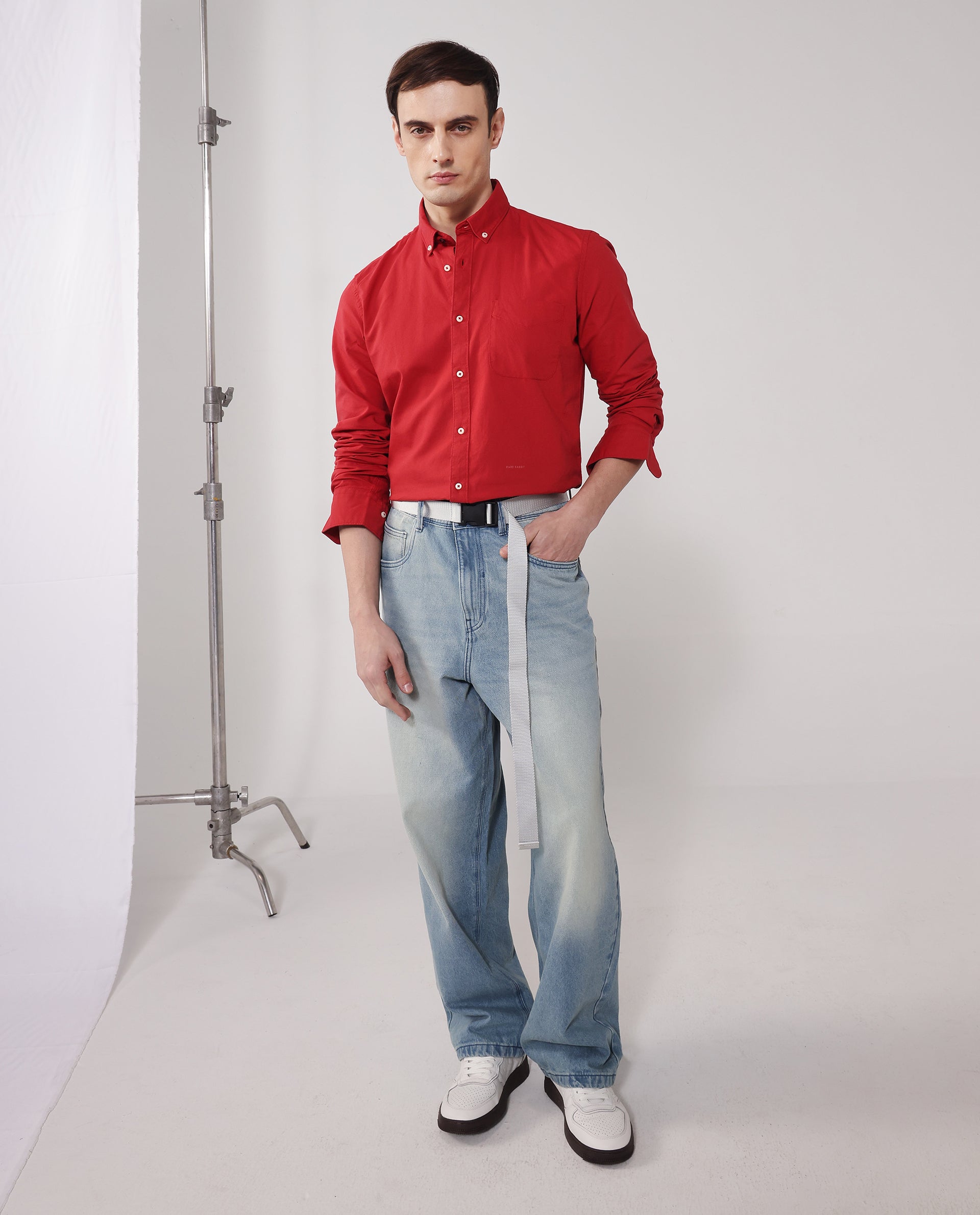 Rare Rabbit Men's Auxfo Red Cotton Fabric Full Sleeves Solid Formal Shirt