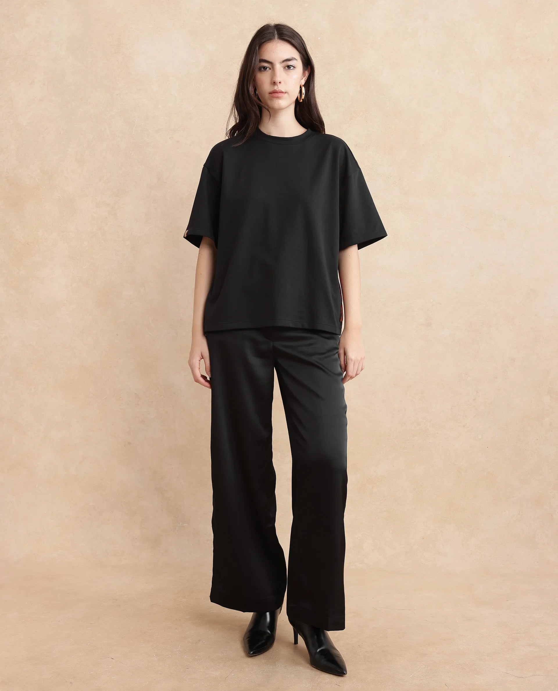 Rareism Women Pach Black Polyester Fabric Short Sleeve Relaxed Fit Plain T-Shirt