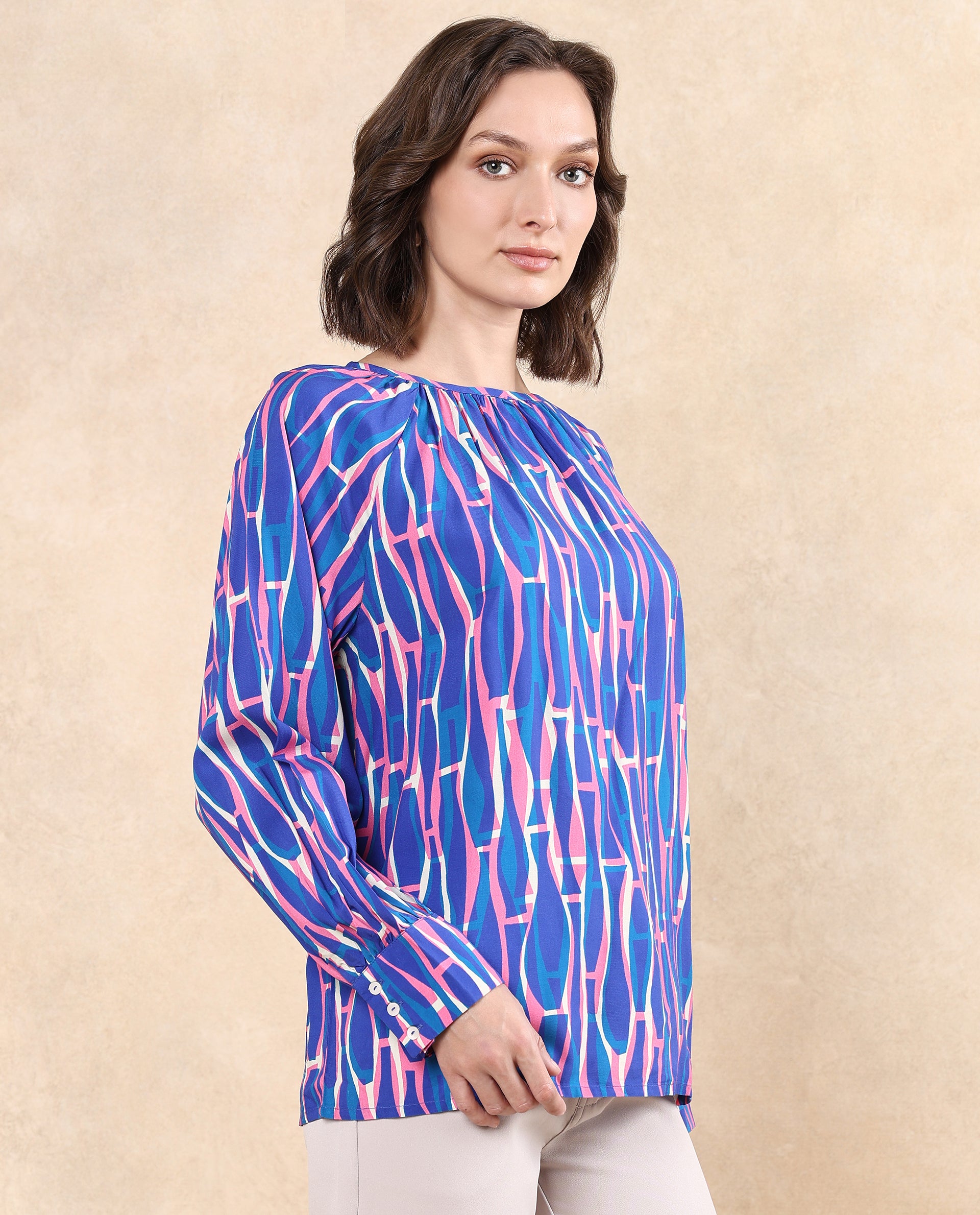 Rareism Women Palermo Multi Raglan Sleeves Crew Neck Abstract Print Top