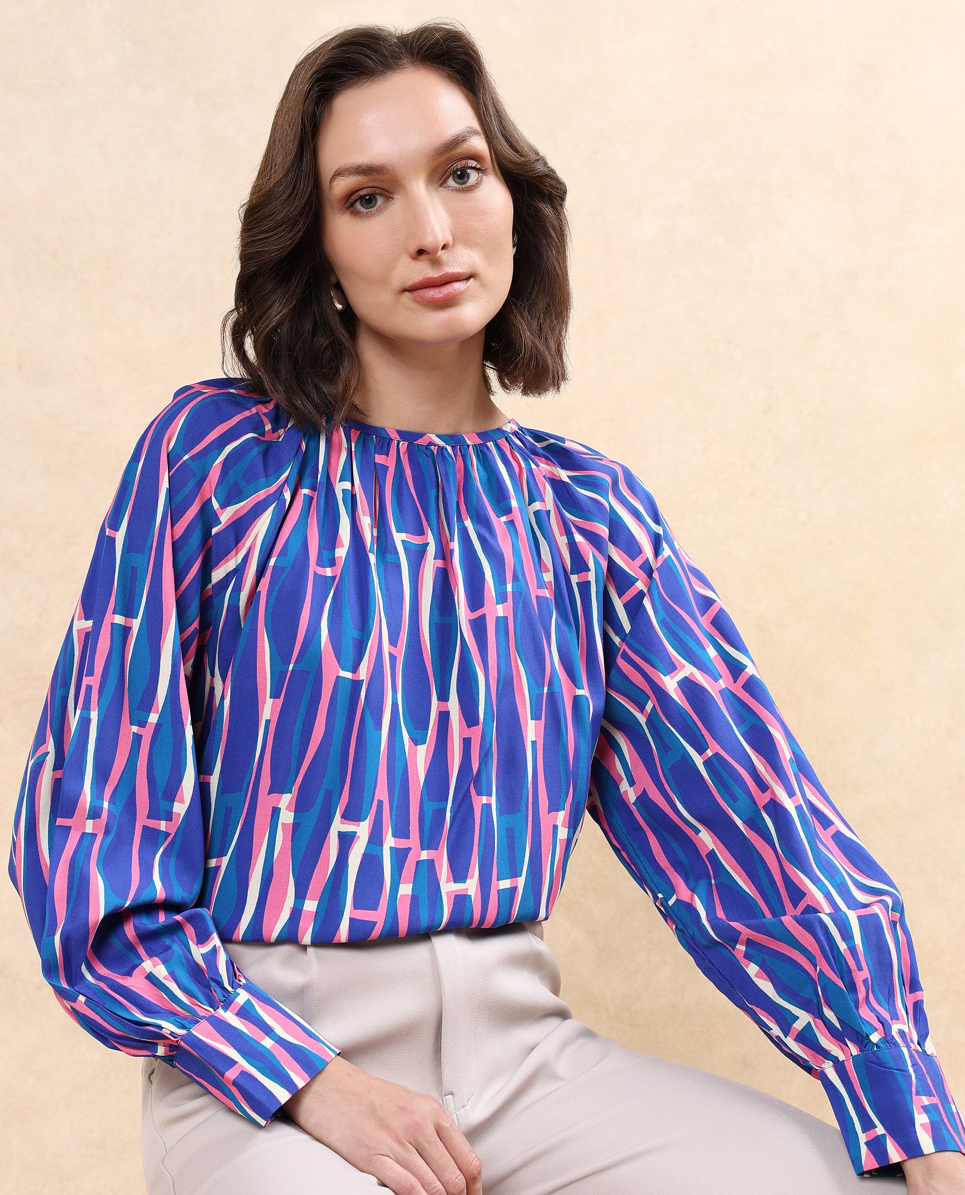 Rareism Women Palermo Multi Raglan Sleeves Crew Neck Abstract Print Top