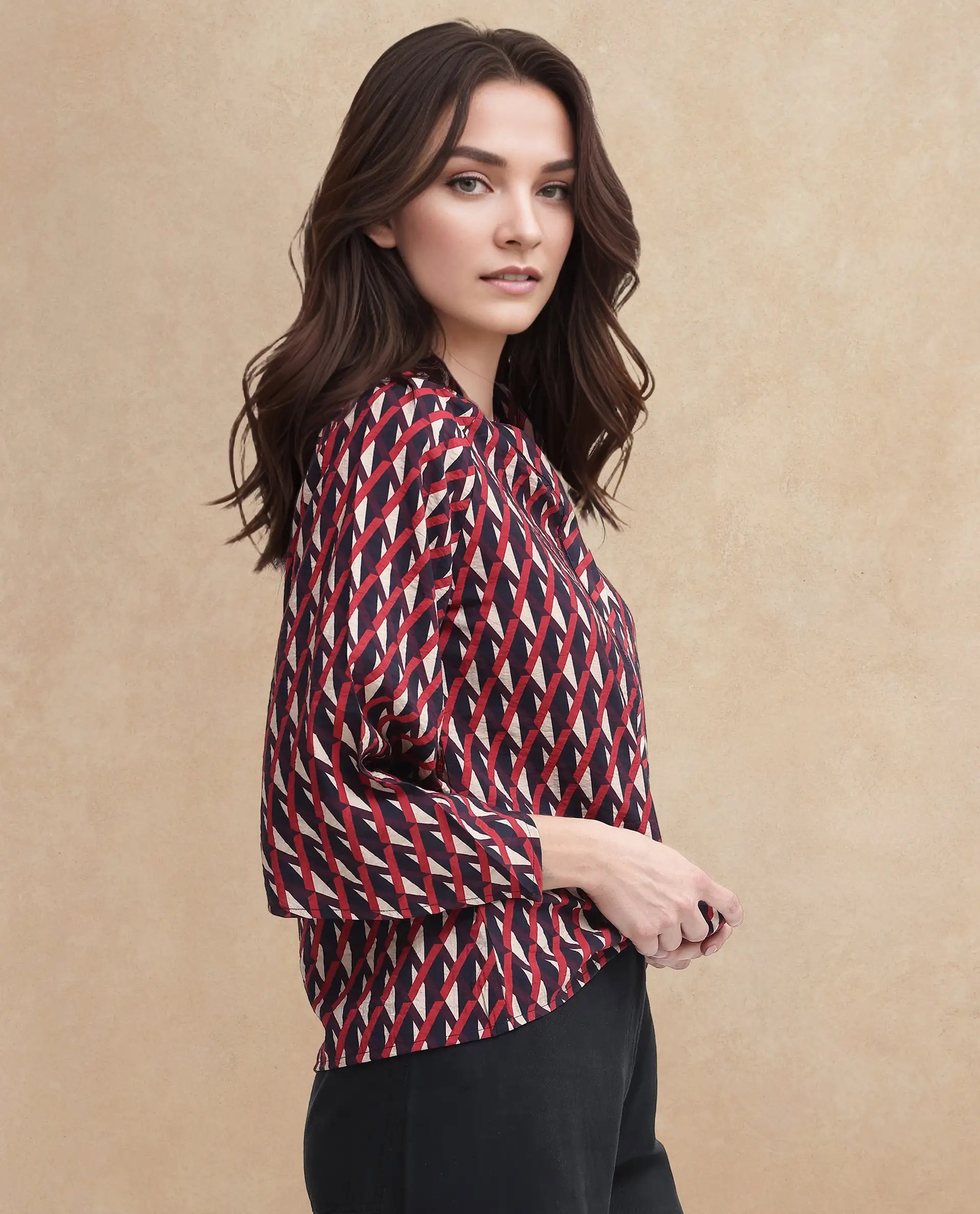 Rareism Women's Palin Dark Multi Nylon Blend V-Neck Geometric Print Raglan Sleeve Regular Fit Top