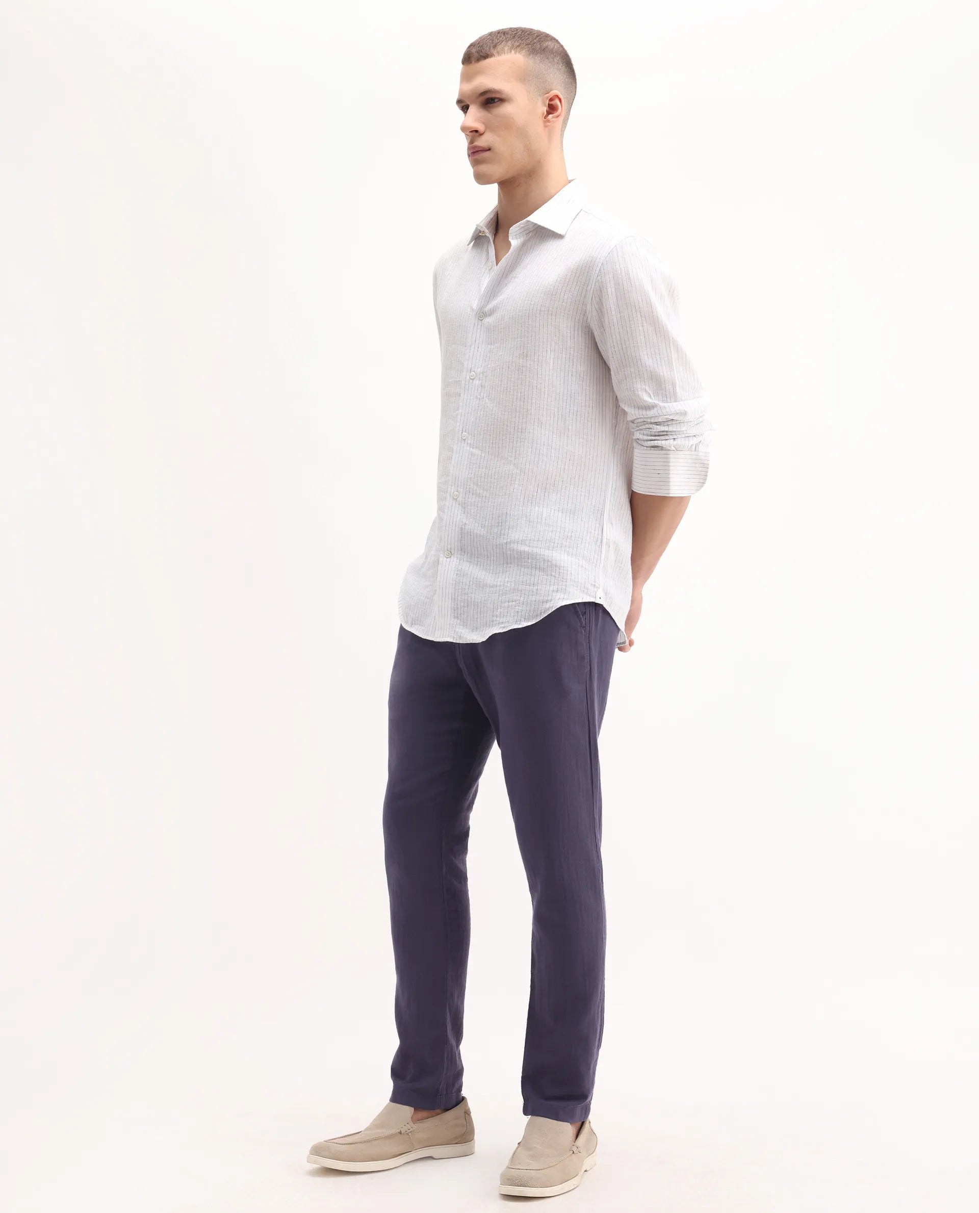 Rare Rabbit Men's Pastor 2 Dusky Purple Cotton Plain Regular Fit Trouser