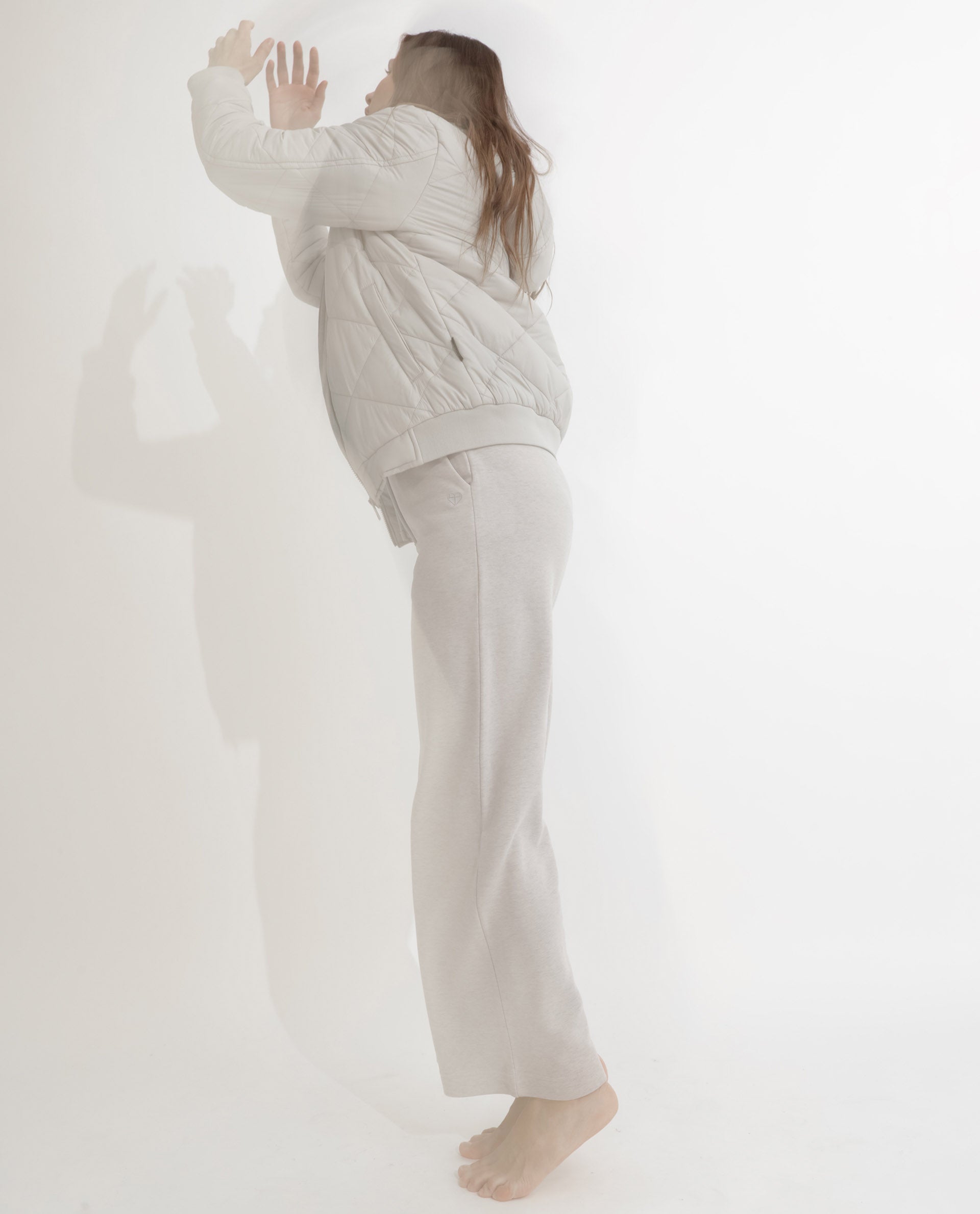 Rareism Articale Women Pazoo F Melange Grey Cotton Blend Fabric Drawstring Closure Flared Fit Plain Ankle Length Track Pant