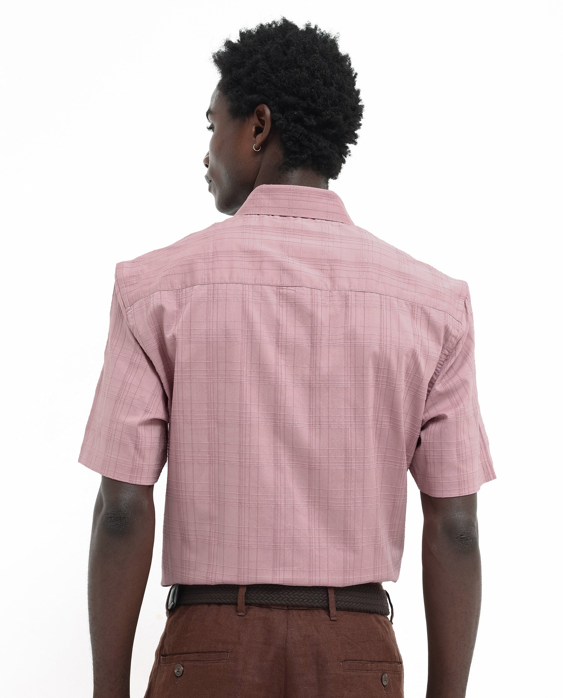 Rare Rabbit Men's Pesca Dusky Pink Cotton Polyester Fabric Short Sleeve Boxy Fit Checks Shirt
