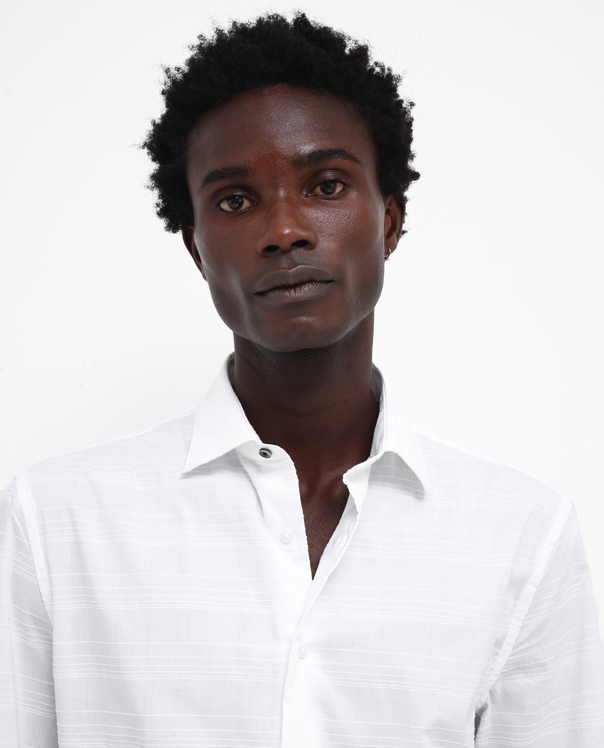 Rare Rabbit Men's Pesca White Cotton Polyester Fabric Short Sleeve Boxy Fit Checks Shirt