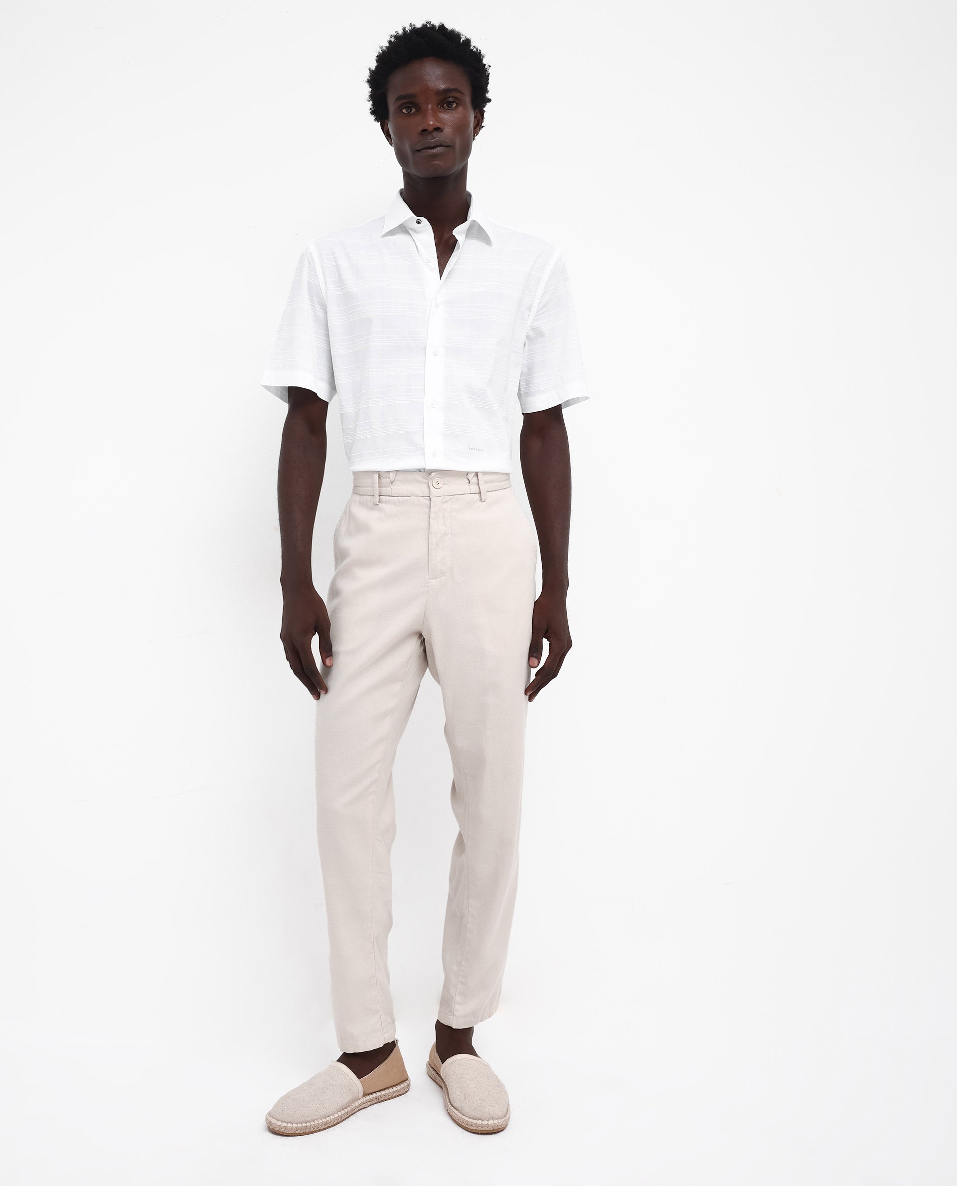 Rare Rabbit Men's Pesca White Cotton Polyester Fabric Short Sleeve Boxy Fit Checks Shirt