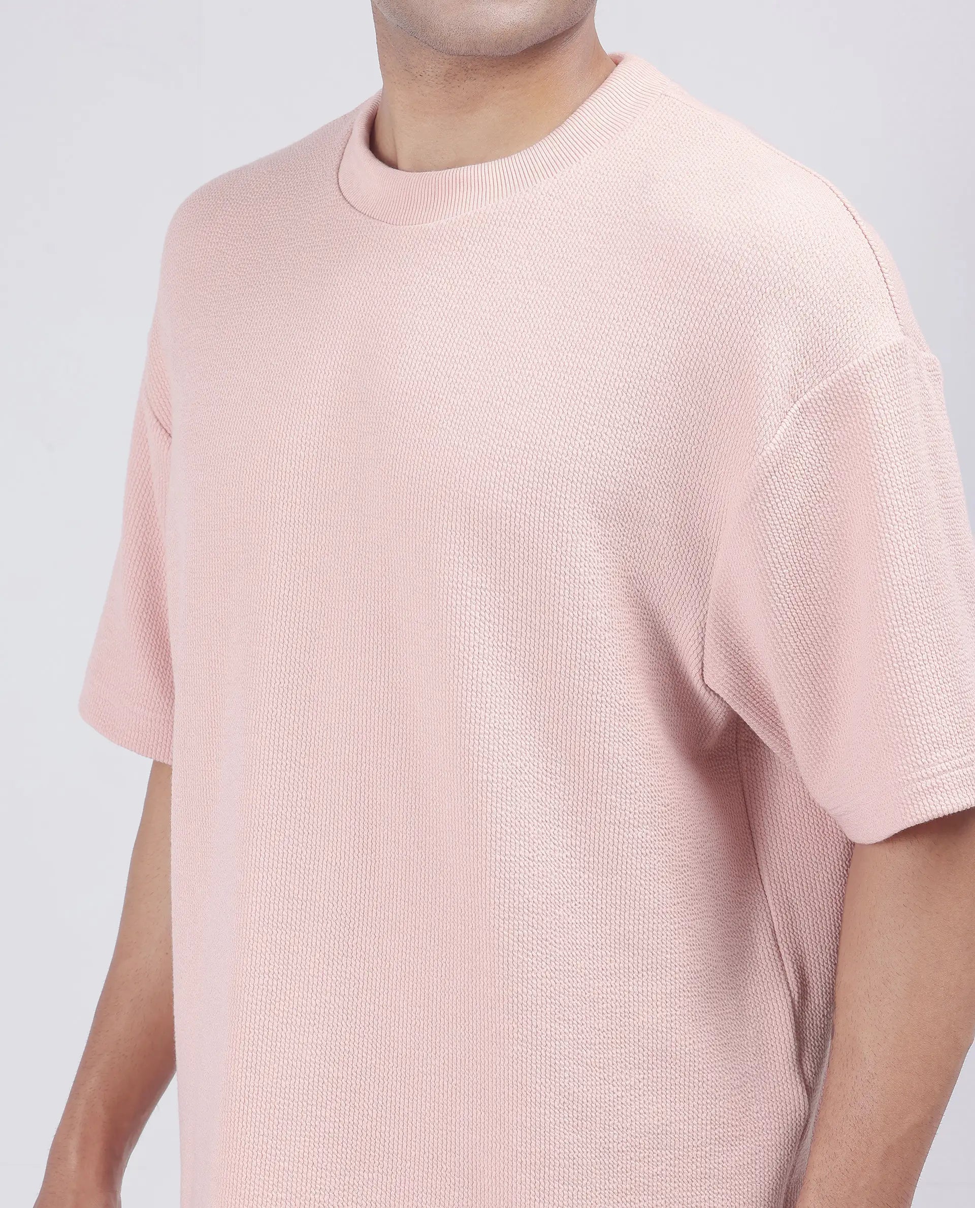 Rare Rabbit Men Phix Light Pink Poly Blend Fabric Short Sleeve Crew Neck Textured T-Shirt