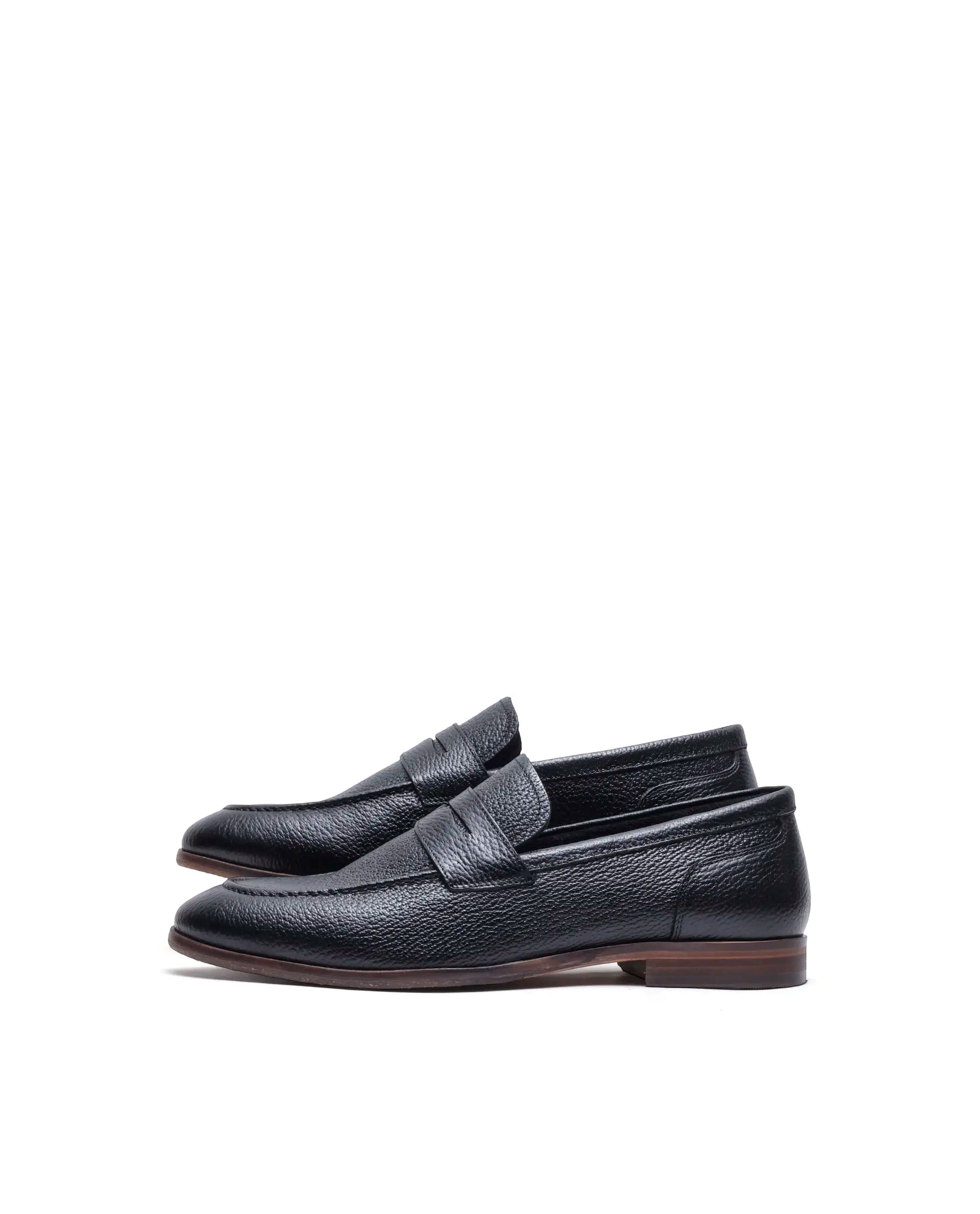 Rare Rabbit Men's Pinch Black Leather Mocassin