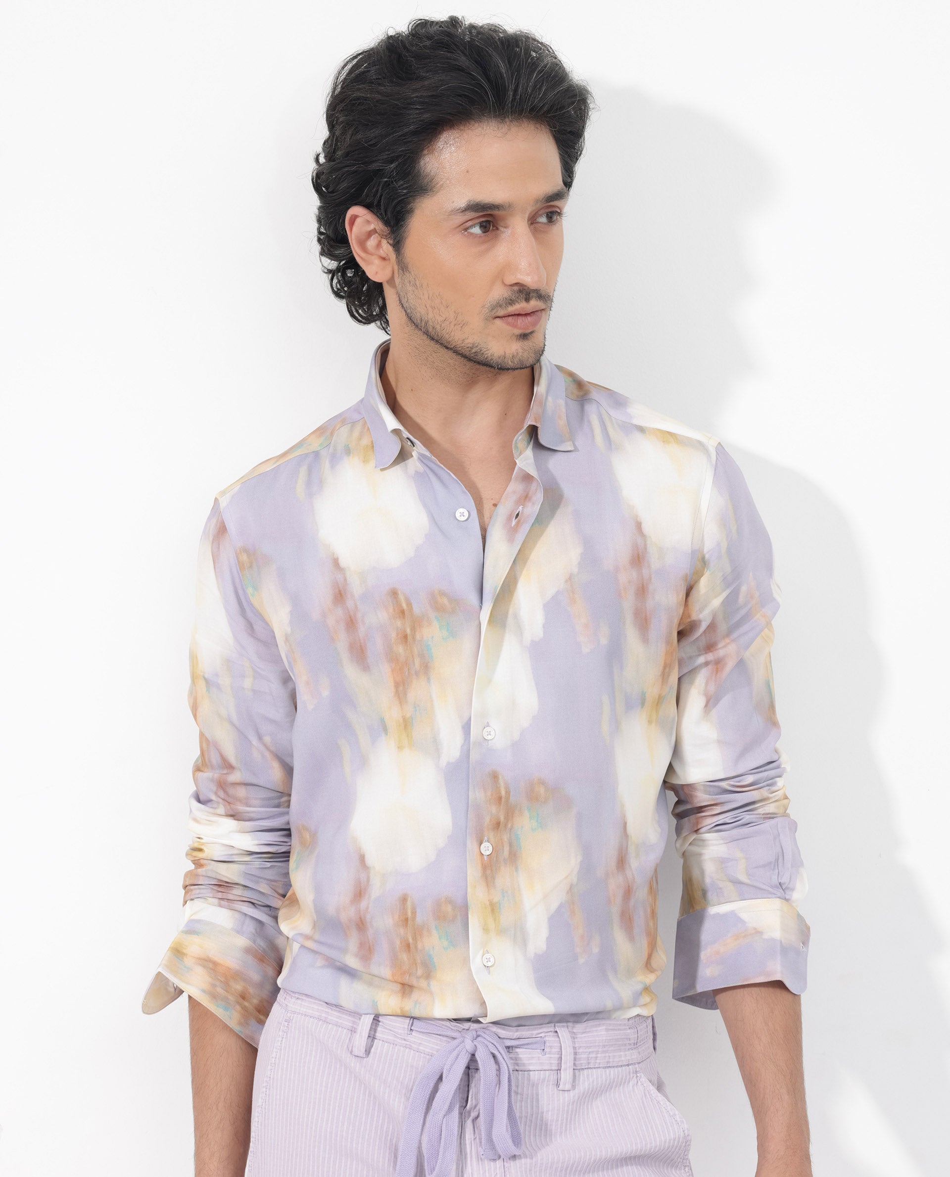 Rare Rabbit Mens Plushy LS Pastel Purple Viscose Fabric Full Sleeve Abstract Print Shirt