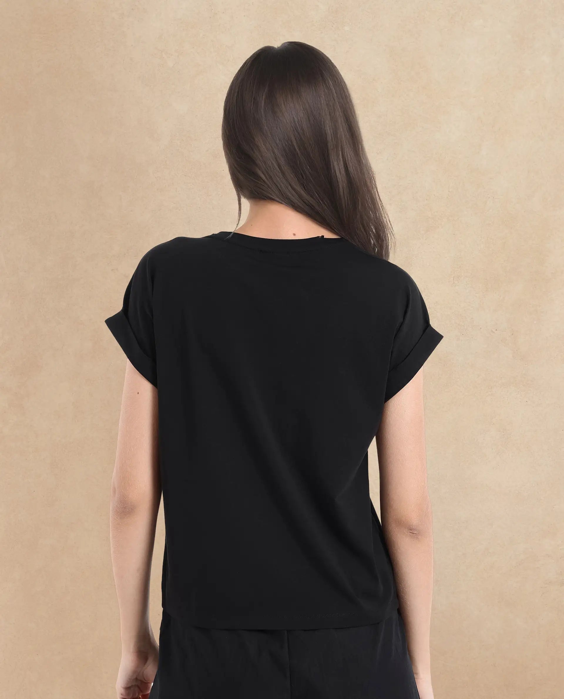 Rareism Women's Poctri Black Cotton Blend Crew Neck Graphic Print Extended Sleeves Regular Fit T-Shirt