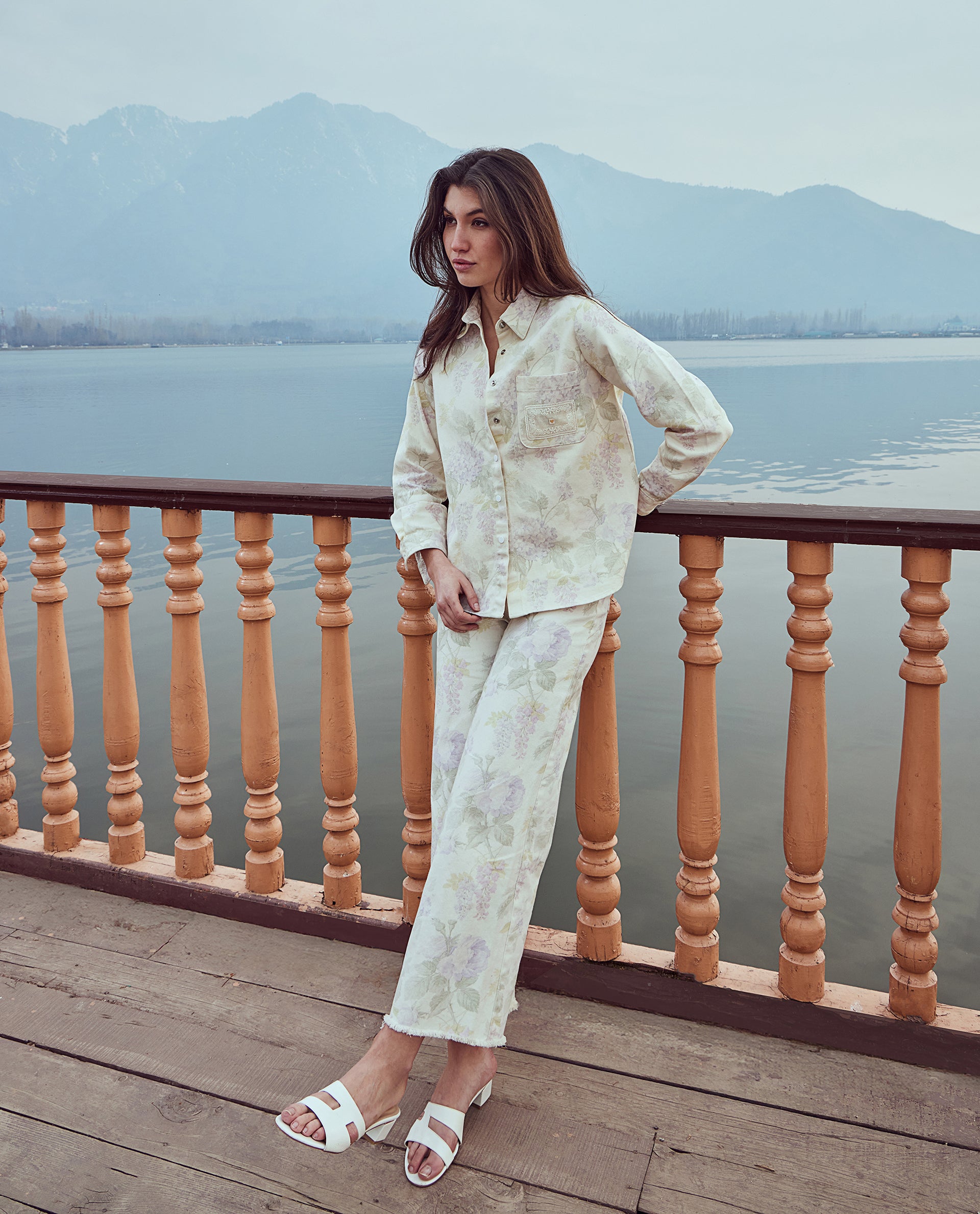 Rareism Women Prebin-B Multi Cotton Fabric Button Closure Wide Fit Ankle Length Floral Print Trouser