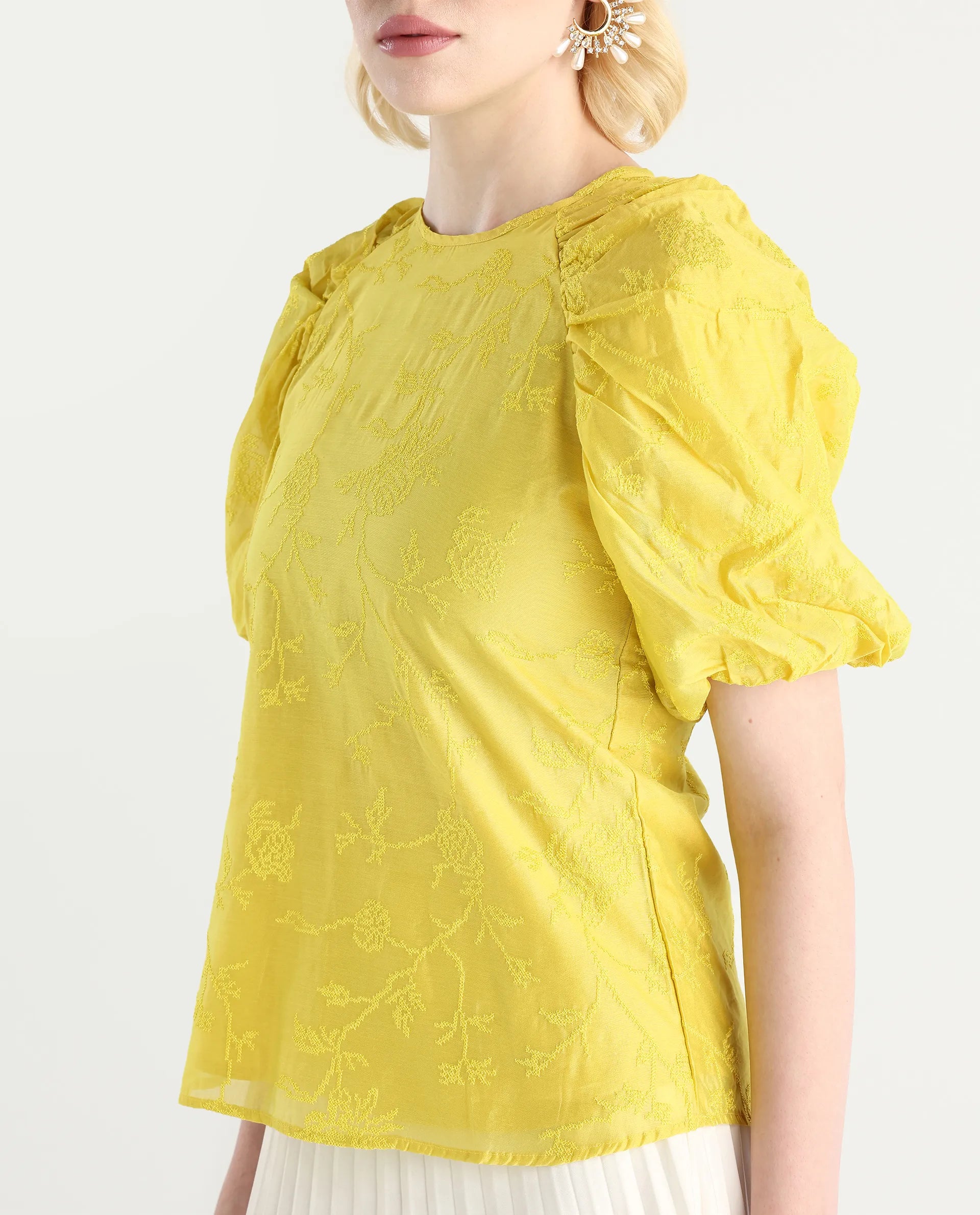 Rareism Women's Prebo Green Viscose Blend Mandarin Collar Plain Balloon Sleeve Regular Fit Top