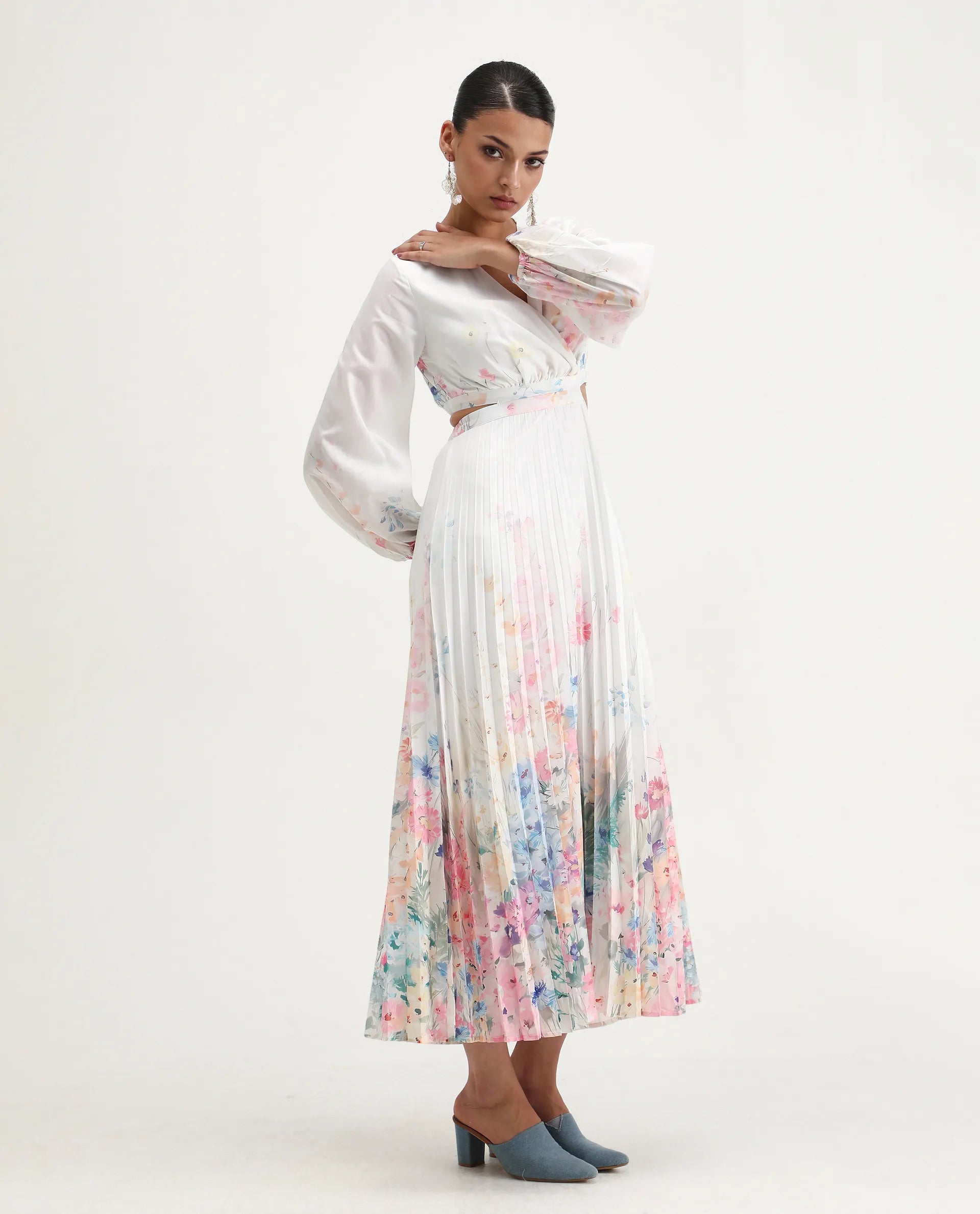 Rareism Women's Preger Multi Polyester V-Neck Floral Print Midi Fit And Flare Dress