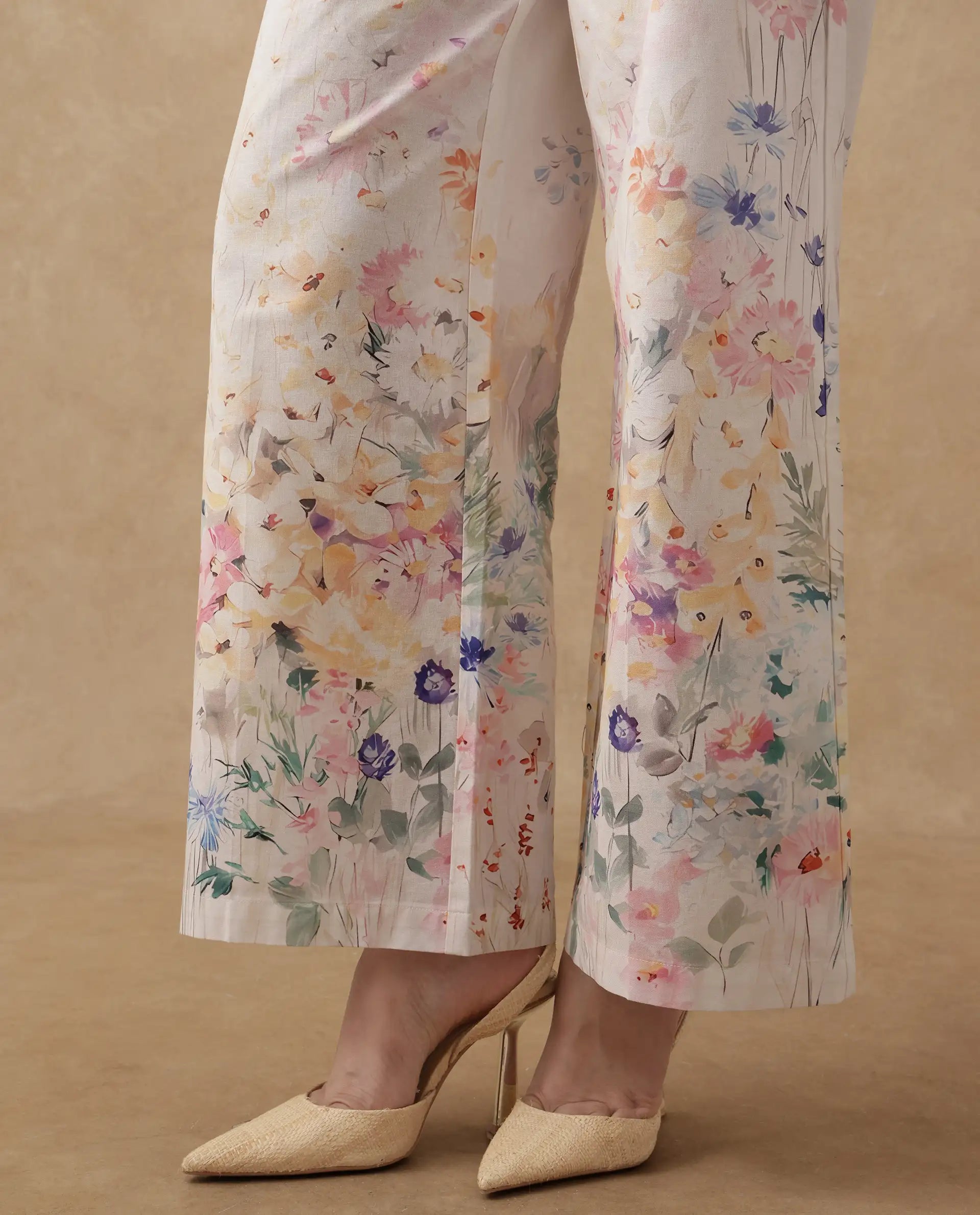 Rareism Women's Prejino White Cotton Floral Print Ankle Length Straight Fit Trouser