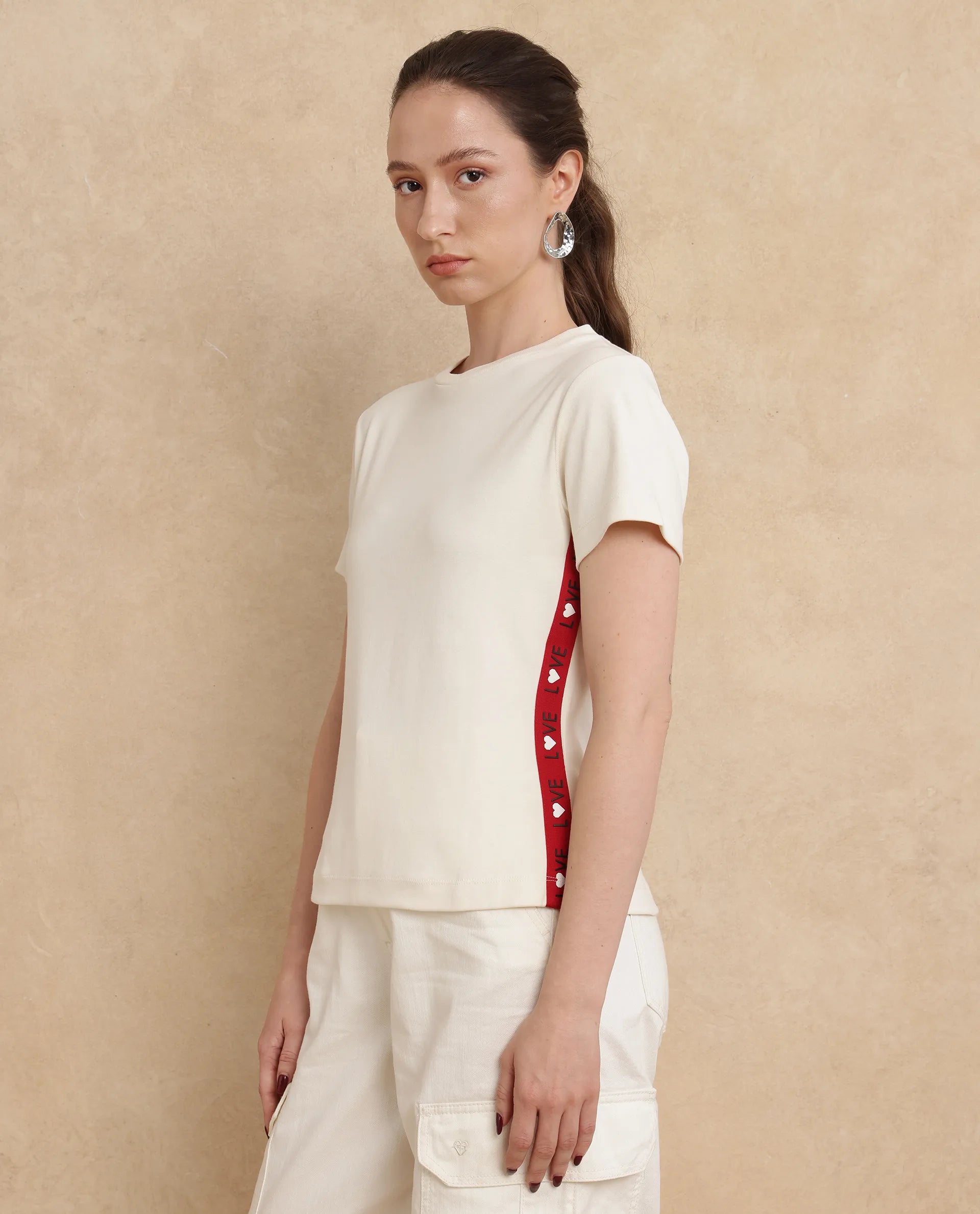 Rareism Women Prel White Cotton Fabric Short Sleeve Slim Fit Plain T-Shirt