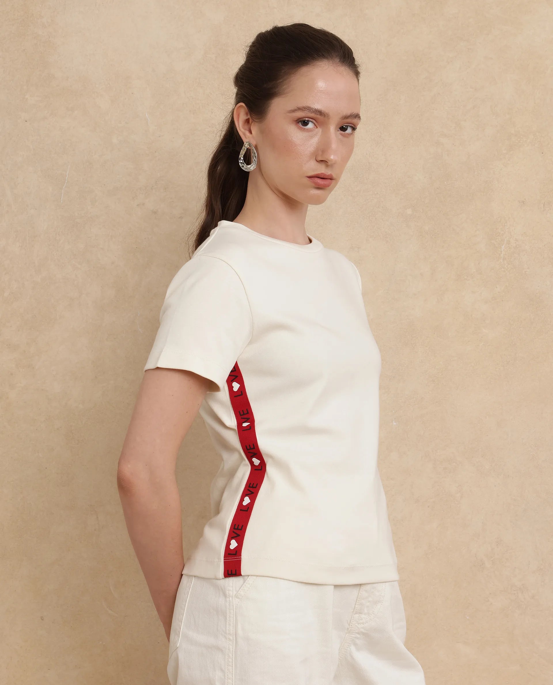 Rareism Women Prel White Cotton Fabric Short Sleeve Slim Fit Plain T-Shirt