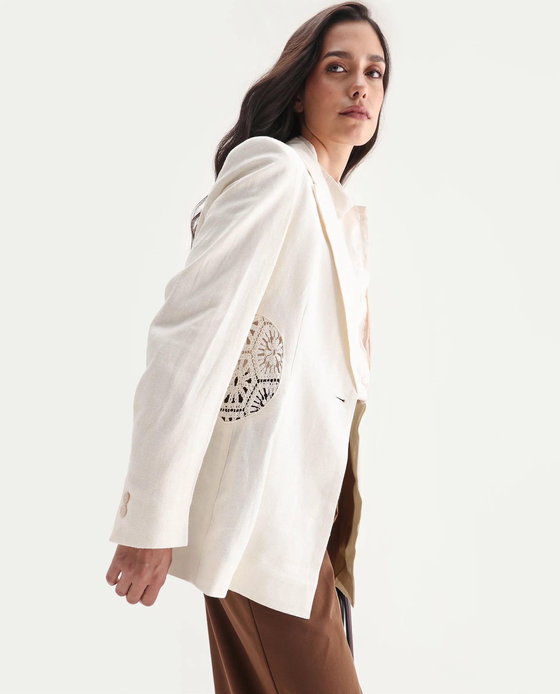 Rareism Women's Prender Off White Linen Lapel Neck Regular Fit Plain Blazer