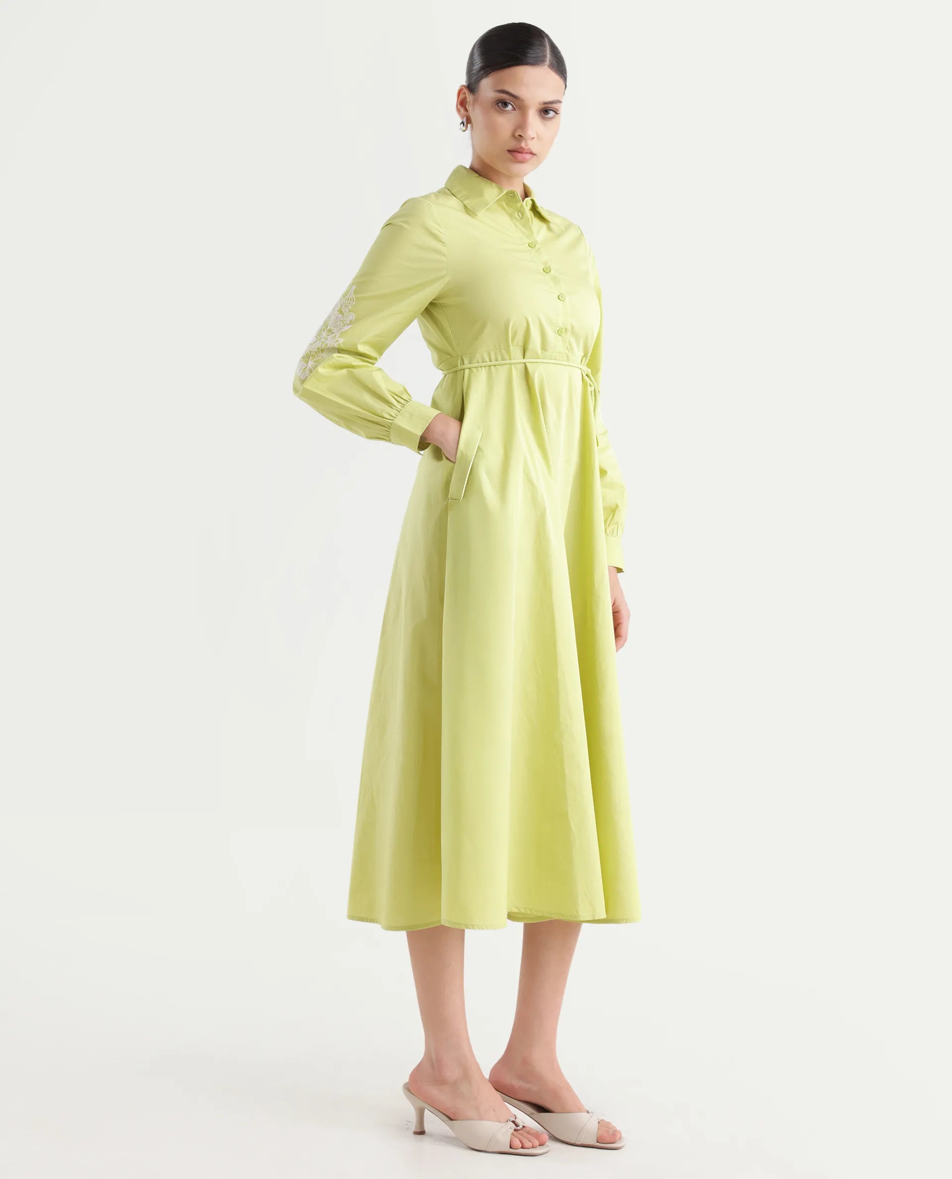 Rareism Women's Prep Green Cotton Spread Collar Plain Balloon Sleeve Midi Fit And Flare Dress