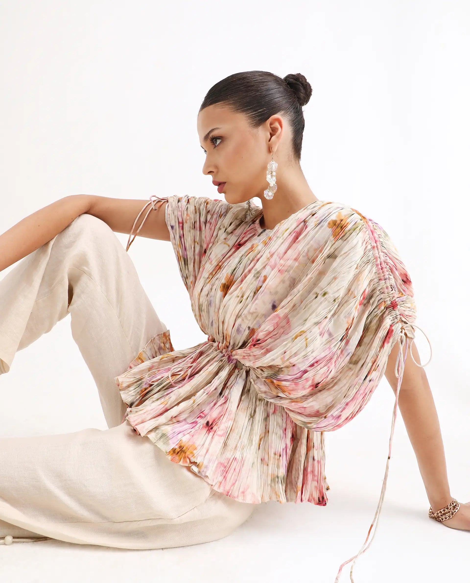 Rareism Women's Prepo Multi Viscose Round Neck Floral Print Kimono Sleeve Relaxed Fit Top