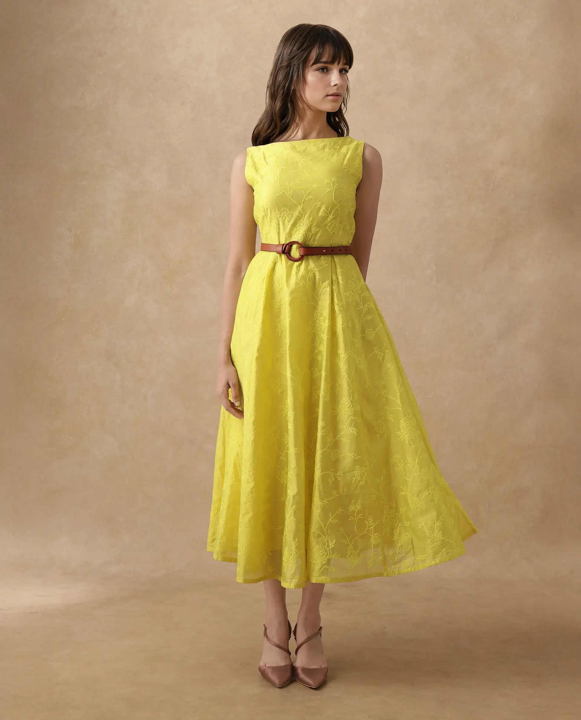 Rareism Women's Prero Green Viscose Blend Boat Neck Plain Sleeveless Midi A-Line Dress