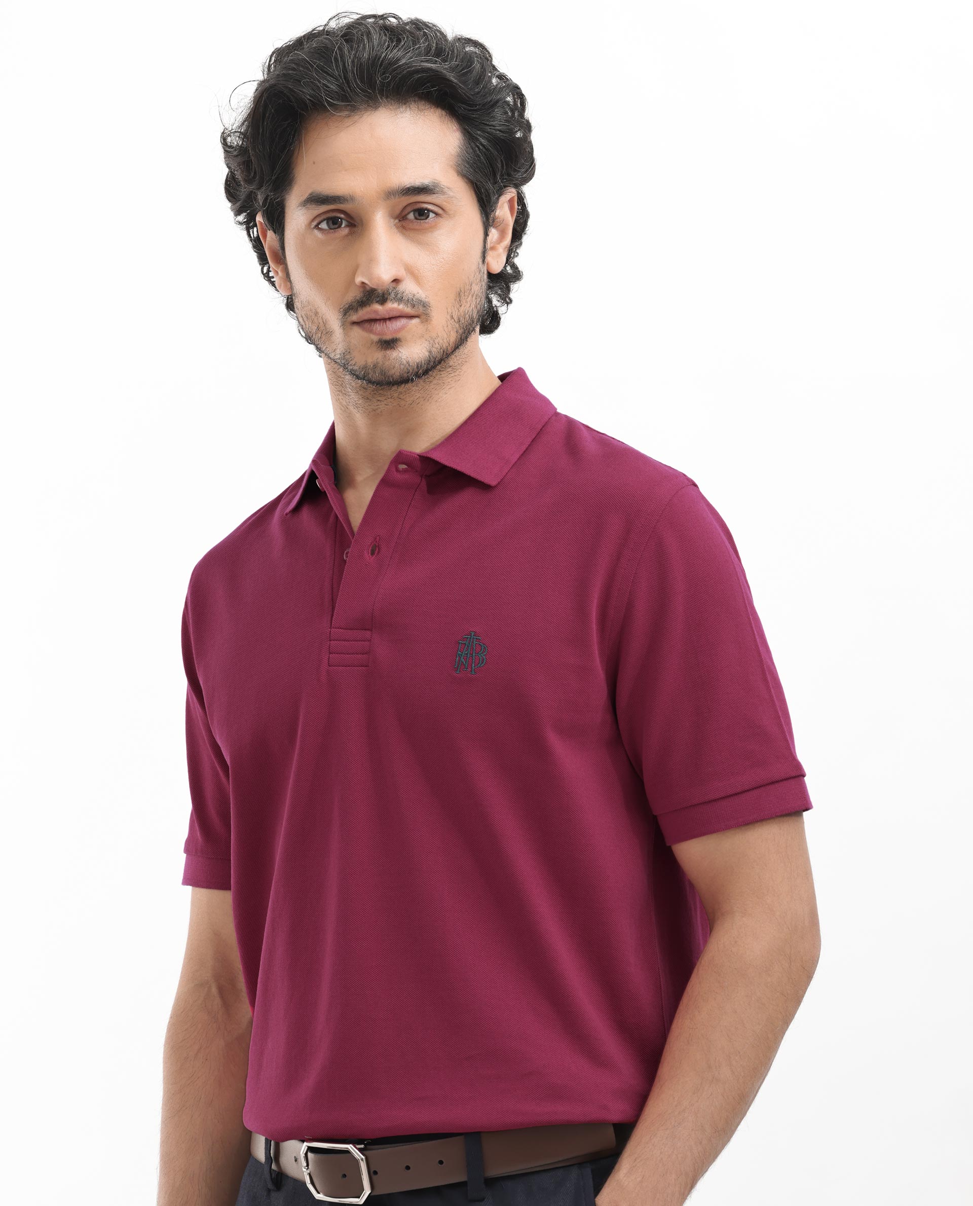 Rare Rabbit Mens Paret-Bright Red Short Sleeve Embroidered Logo Solid Polo T-Shirt