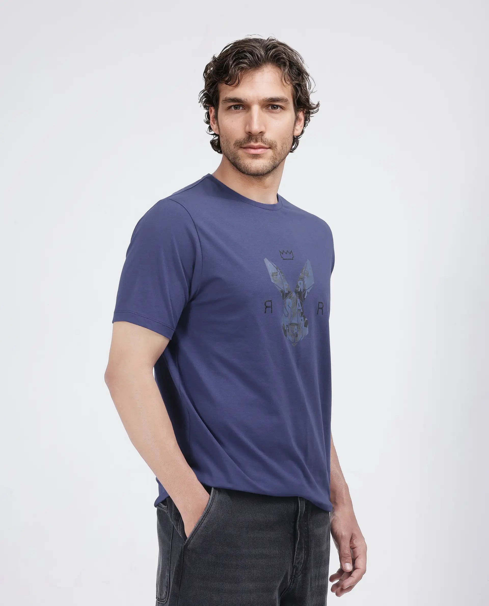 Rare Rabbit Men Qaz Dark Dark Blue Cotton Lycra Fabric Short Sleeve Crew Neck Graphic Print T-Shirt