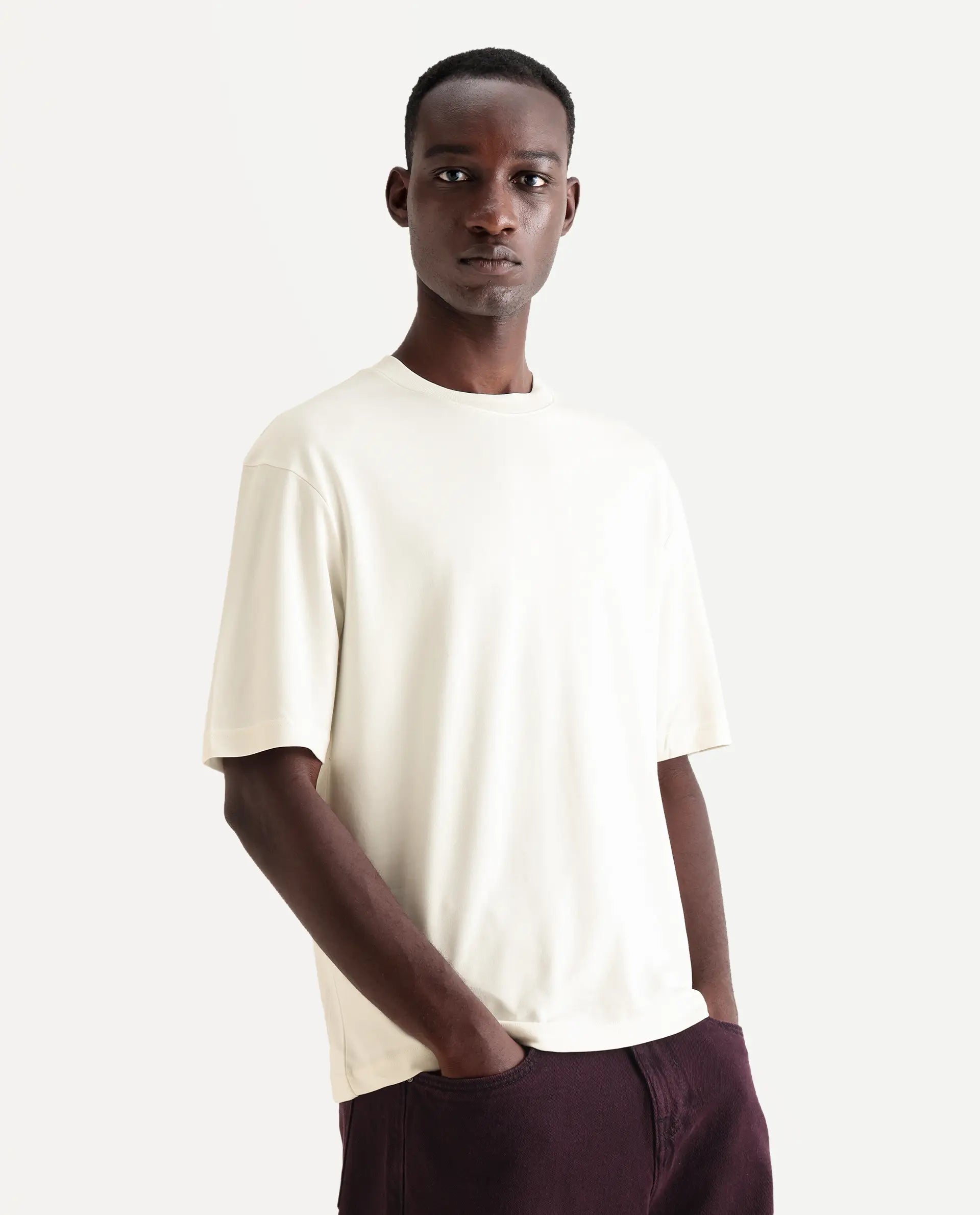 Rare Rabbit Men's Qlo Off White Cotton Blend Plain Oversized Fit Half Sleeve Crew Neck T-Shirt