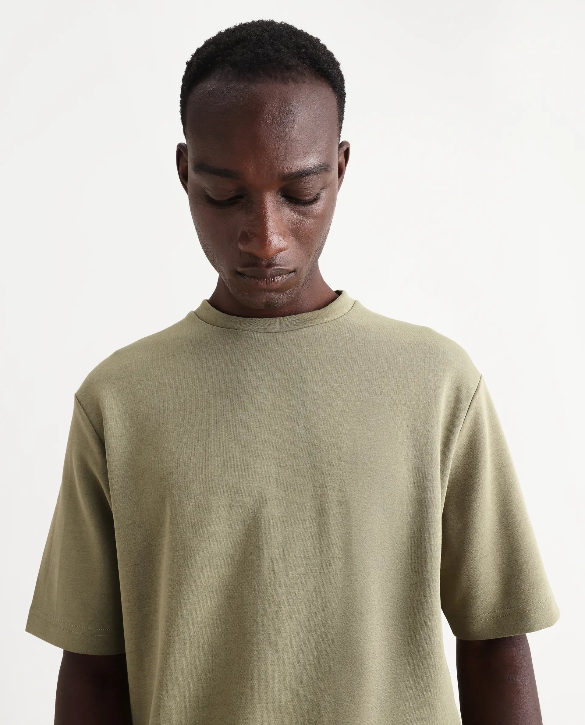 Rare Rabbit Men's Qlos Olive Cotton Blend Plain Boxy Fit Half Sleeve Crew Neck T-Shirt