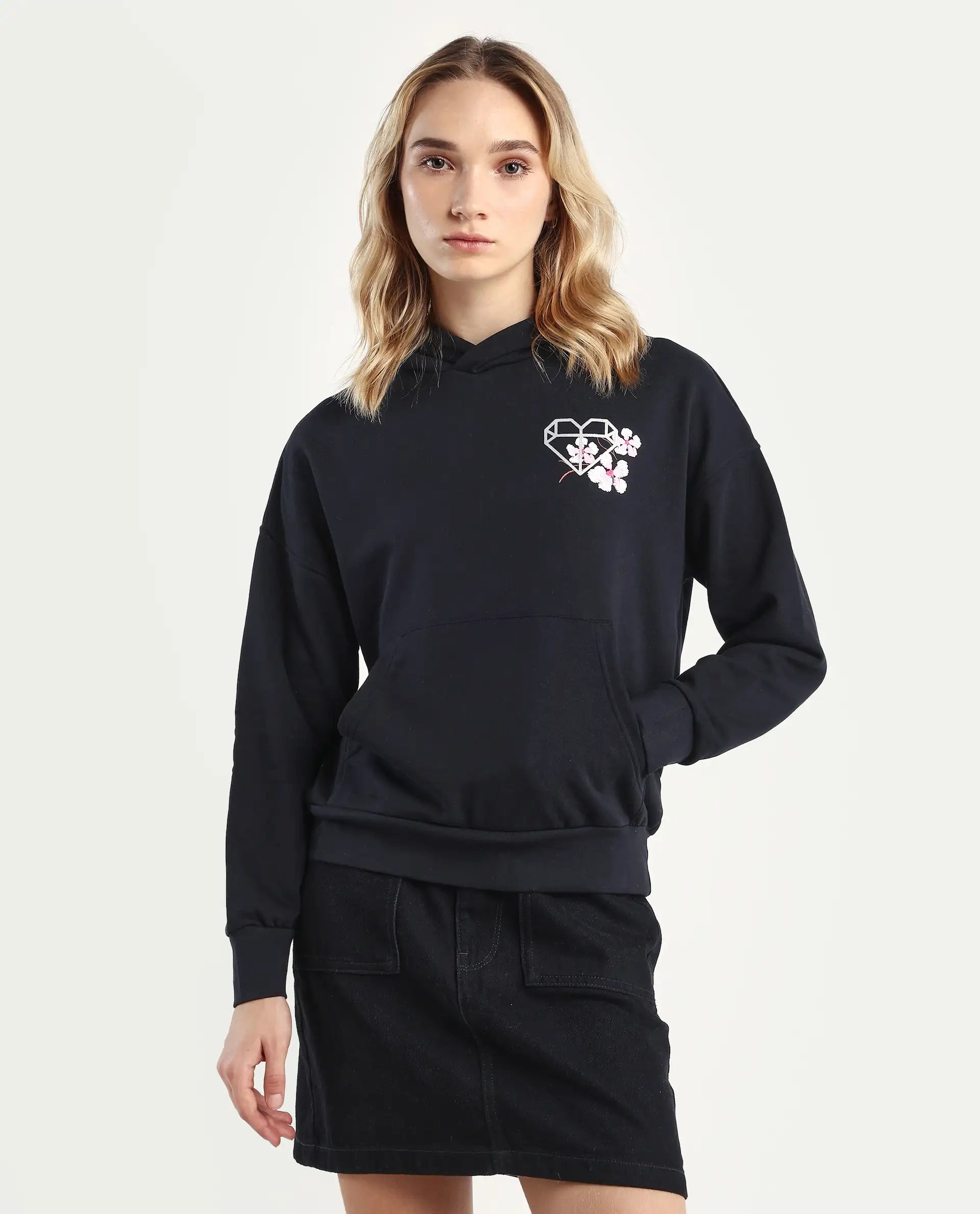 Rareism Women's Quash Black Cotton Blend Hooded Graphic Print Relaxed Fit Sweatshirt