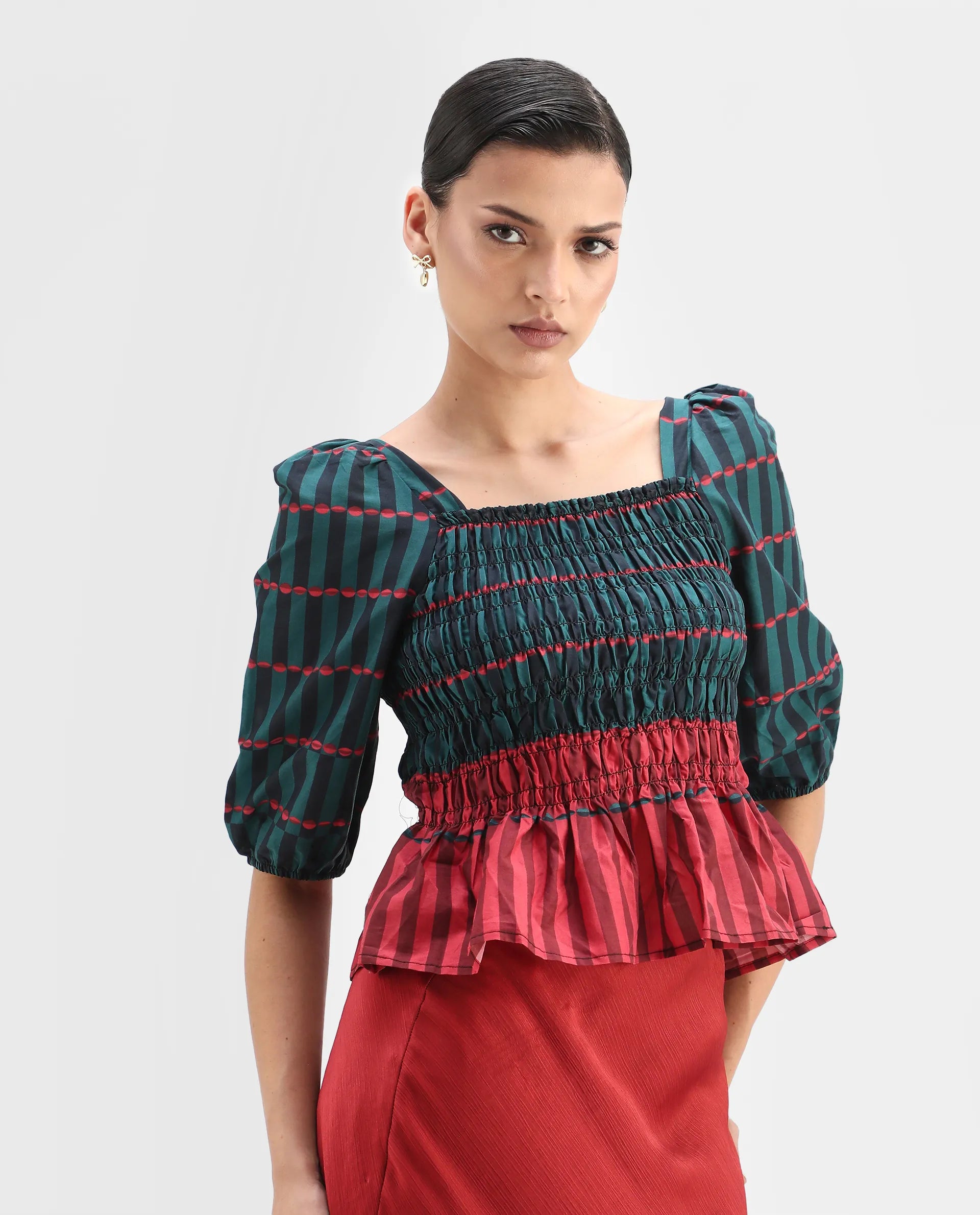 Rareism Women's Quince Green Cotton Square Neck Geometric Print Puff Sleeves Regular Fit Top