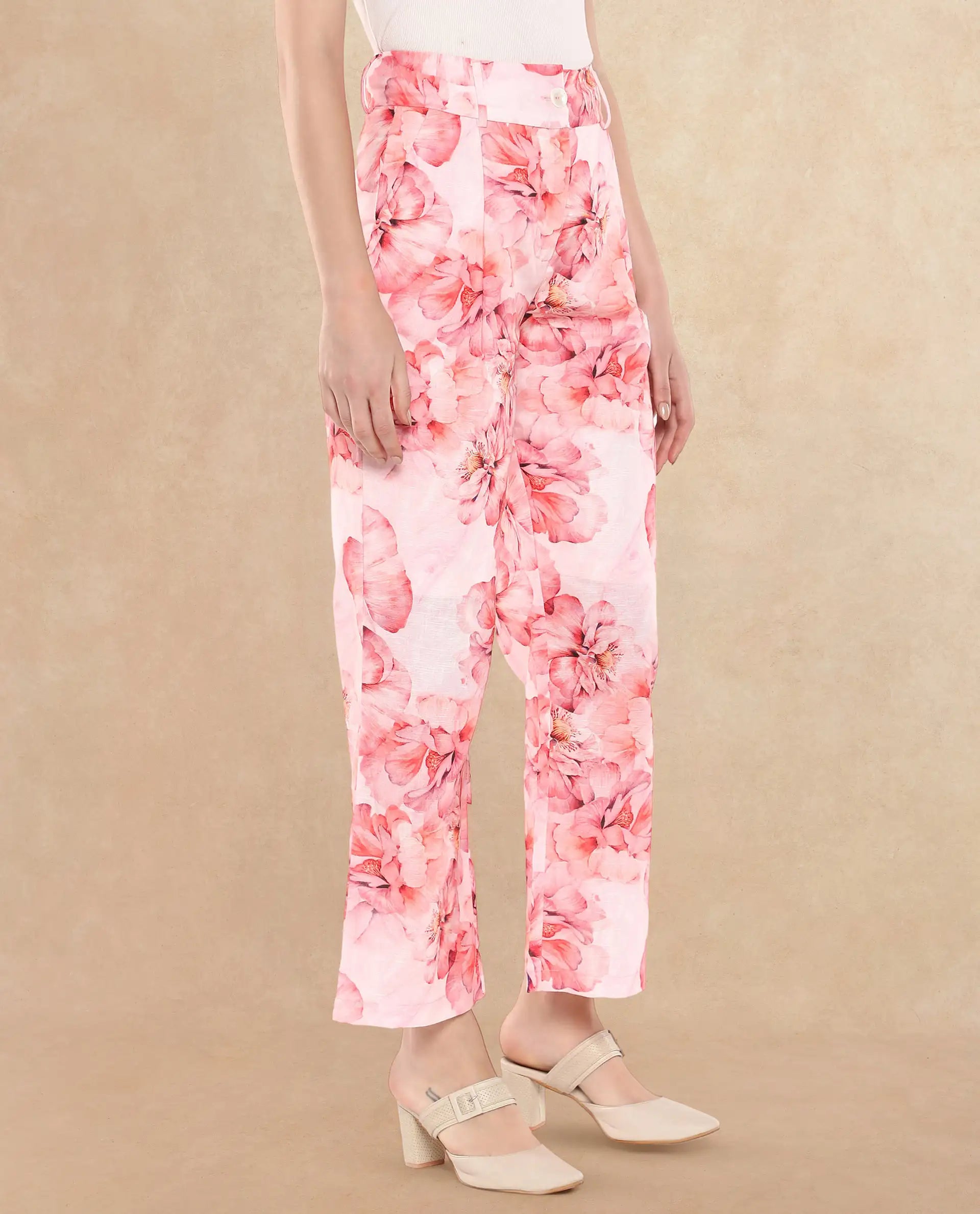 Rareism Women Quzal Pink Straight Fit Ankle Length Floral Print Trouser