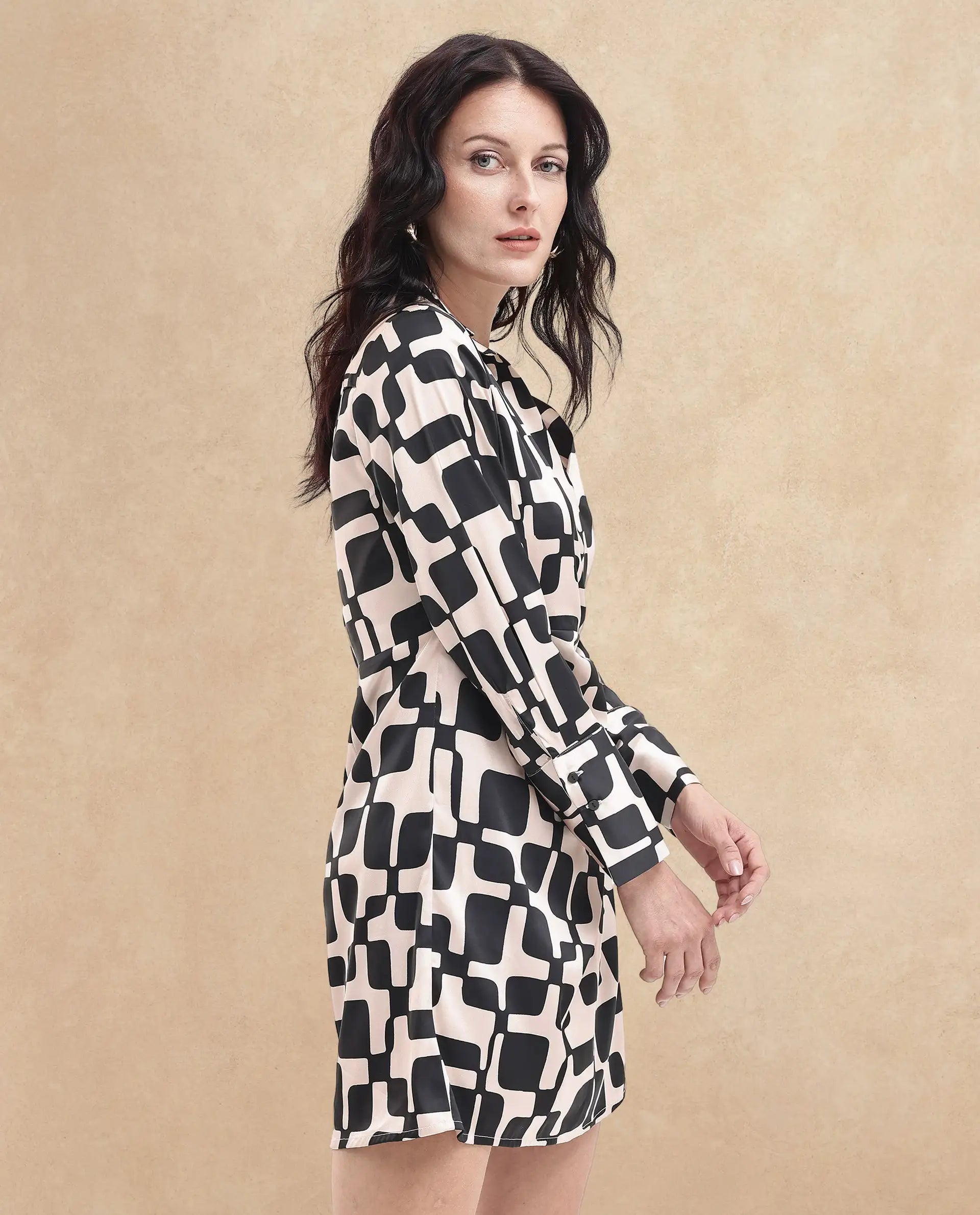 Rareism Women's Rager Black Satin Drop Collar Geometric Print Cuffed Sleeve Mini Wrap Dress