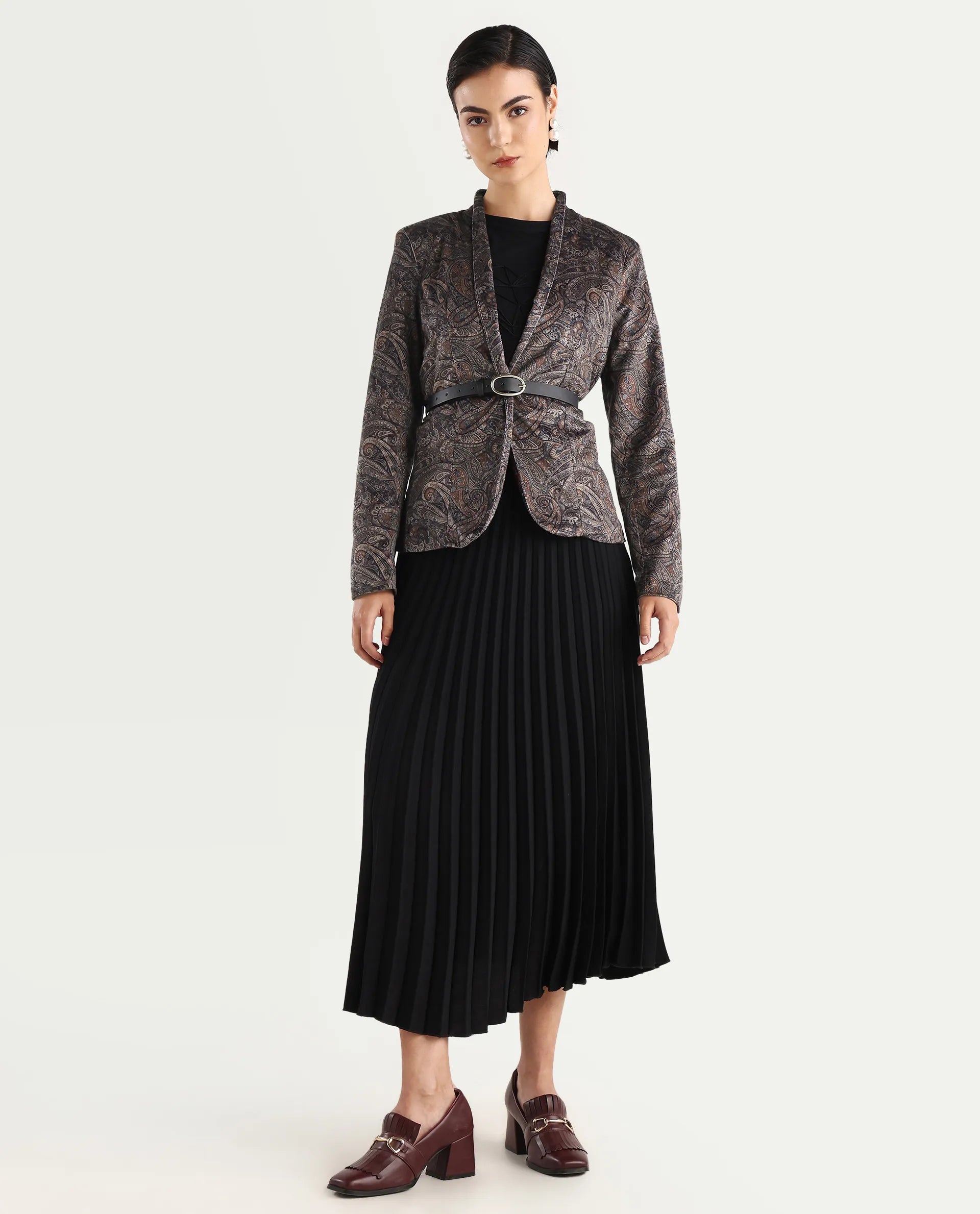 Rareism Women's Resko Multi Velvet Collarless Paisley Print Regular Fit Jacket