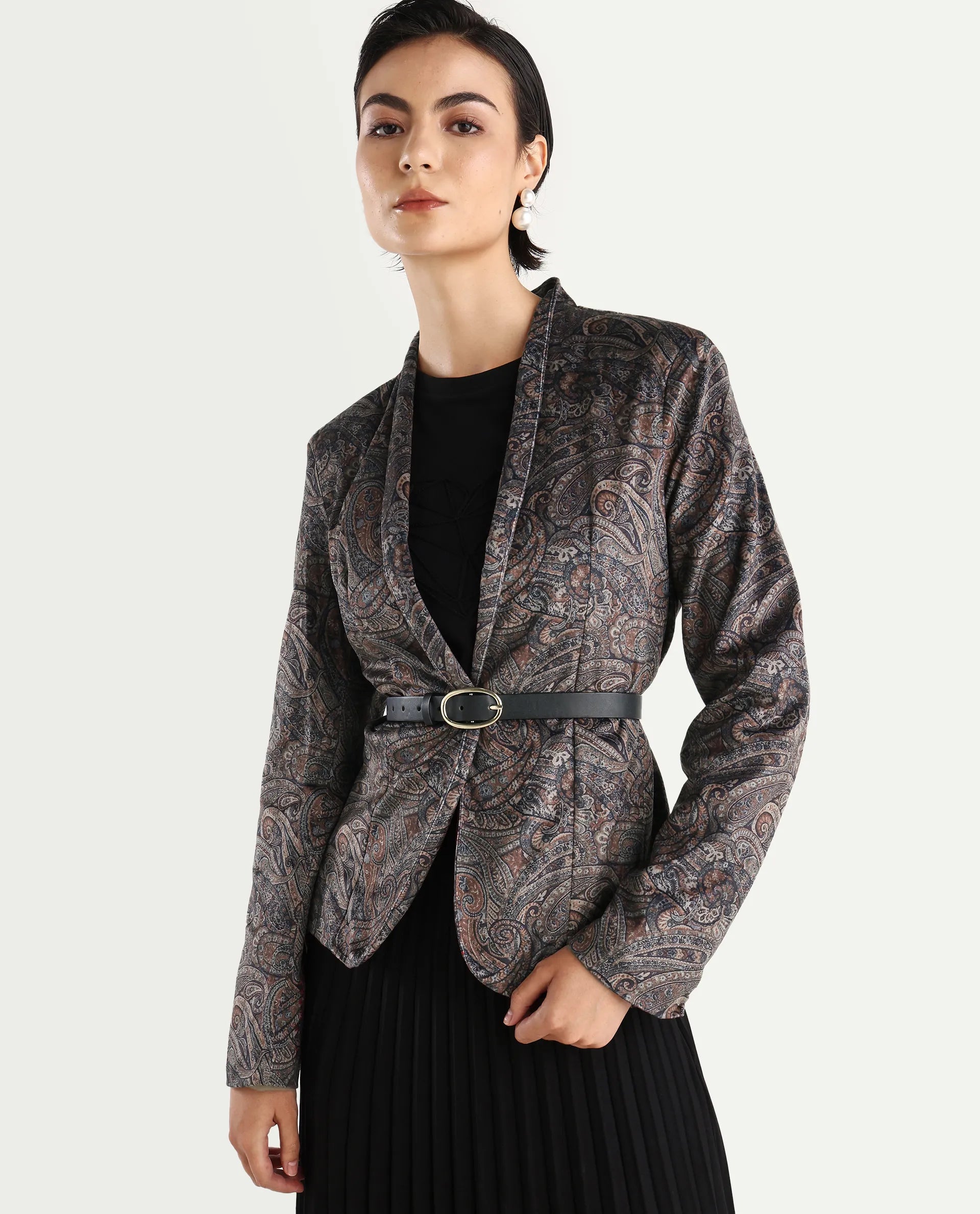Rareism Women's Resko Multi Velvet Collarless Paisley Print Regular Fit Jacket