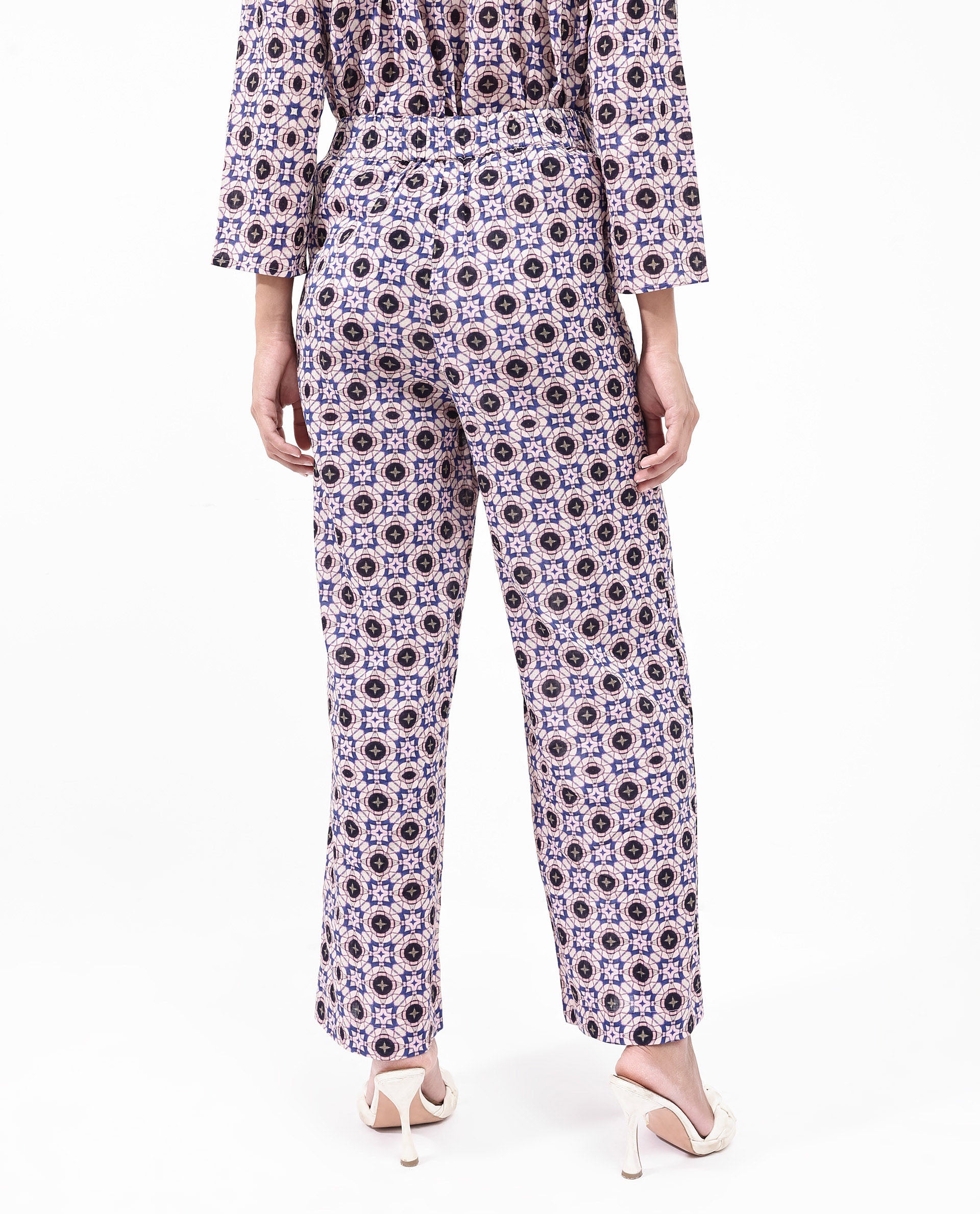 Rareism Women Bina-B Multi Straight Fit Abstract Print Ankle Length Trouser